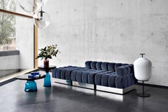 Tavolino ClassiCon Bell in ottone e blu zaffiro di Sebastian Herkner