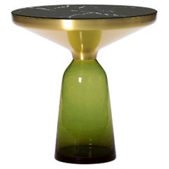 Table ClassiCon Bell avec plateau en marbre Nero Marquina de Sebastian Herkner