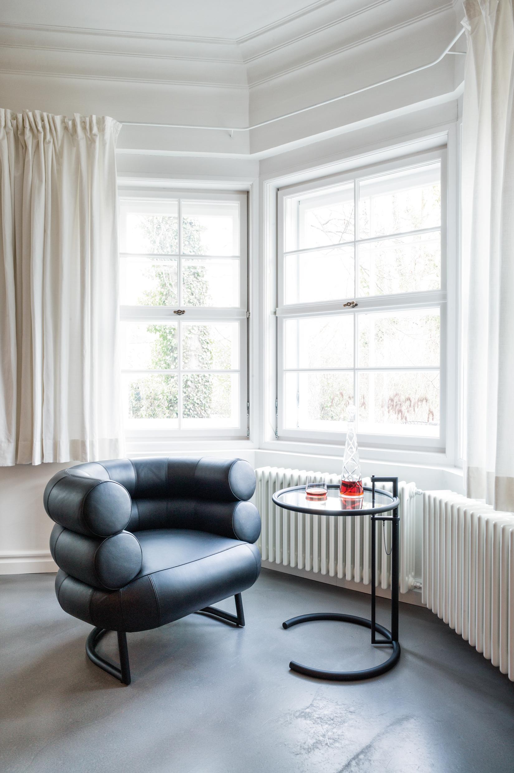 Sedia ClassiCon Bibendum personalizzabile di Eileen Gray in vendita 7