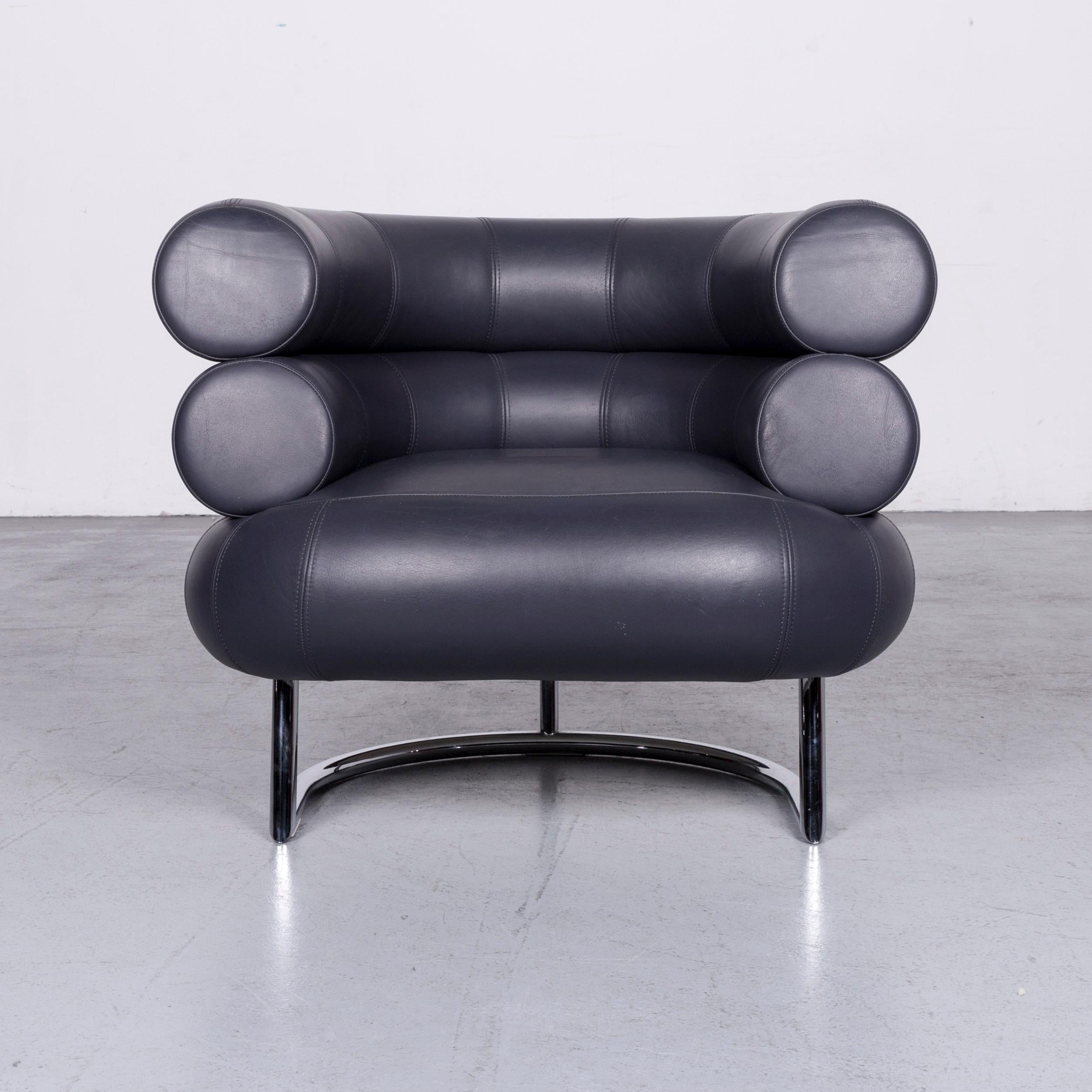 We bring to you a ClassiCon Bibendum chair designer leather armchair black.












 