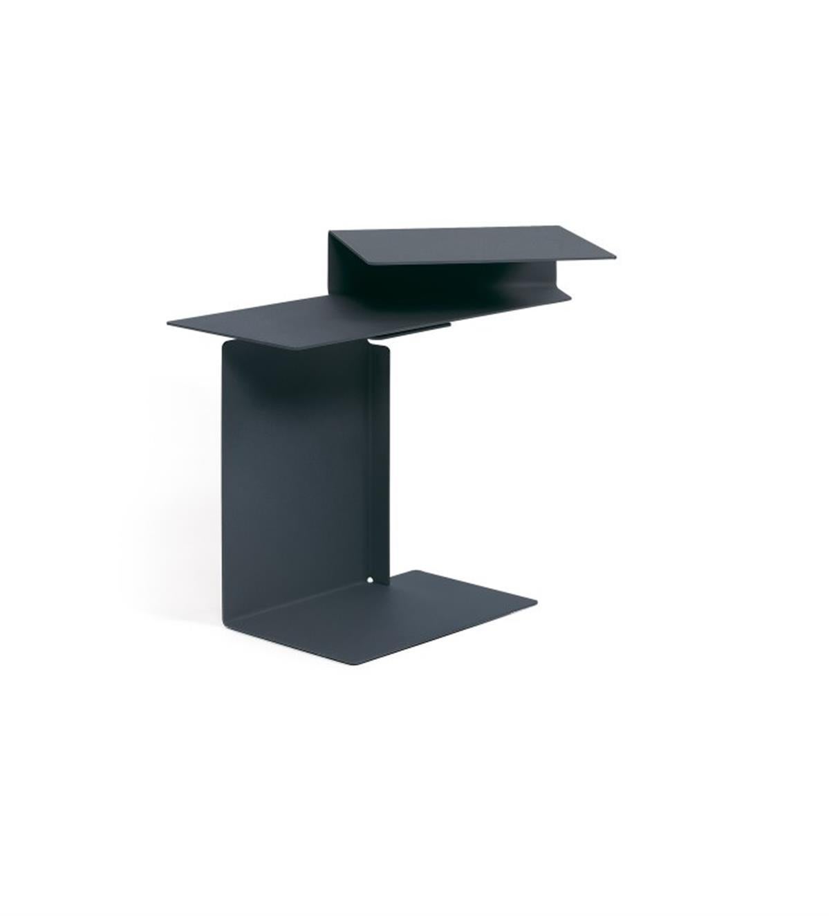 Side table? Notebook stand? Reference library? Konstantin Grcic‘s series of sheet metal tables is open to a wide range of interpretations and uses and, most importantly, to the imagination. Just as words are built from letters, the Diana tables