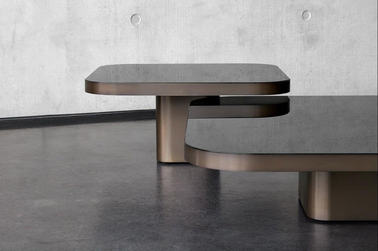 Bow Coffee Table No. 6
Guilherme Torres, 2022
Inspired by 1970s lines and designs, Brazilian Guilherme Torres presents a side table or coffee table of casual elegance. The metal-covered surface of the body also quotes futuristic designs of the era,