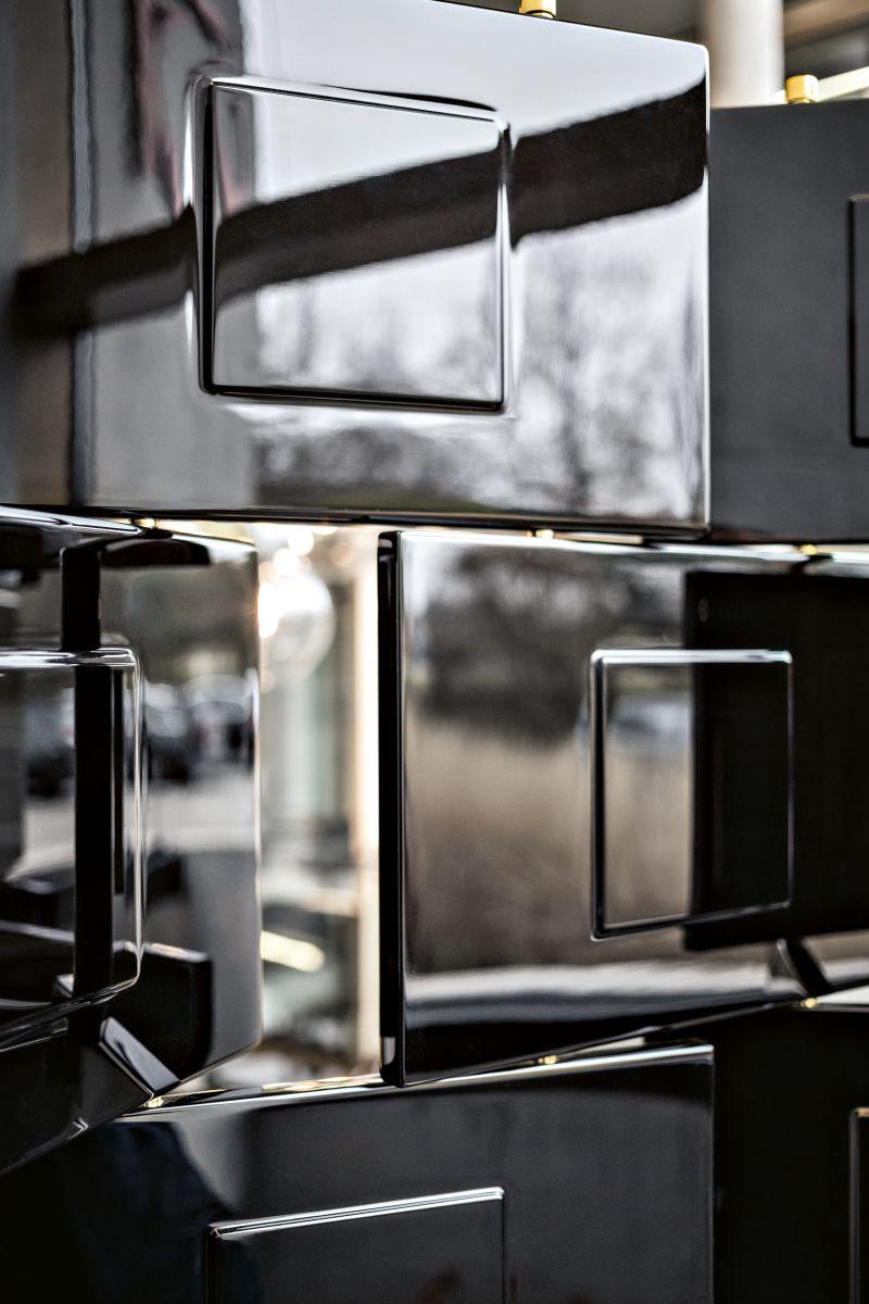 Stainless Steel ClassiCon Limited Edition Brick Screen in Black or White by Eileen Gray For Sale