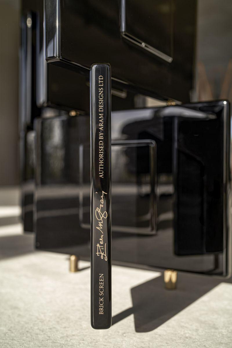 ClassiCon Limited Edition Brick Screen in Black or White by Eileen Gray In New Condition For Sale In New York, NY