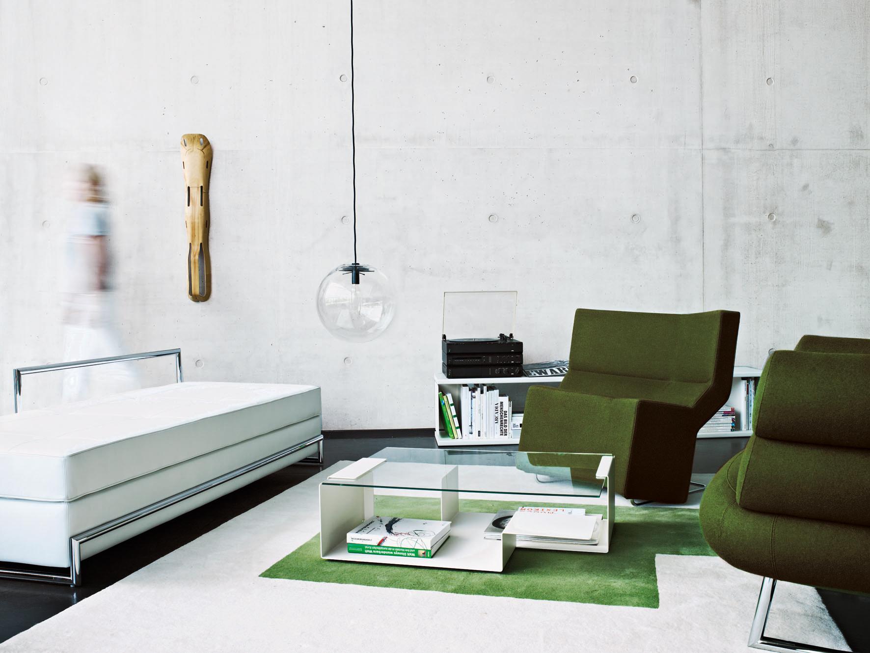 Tappezzeria Sedia ClassiCon Chaos personalizzabile  di Konstantin Grcic in vendita