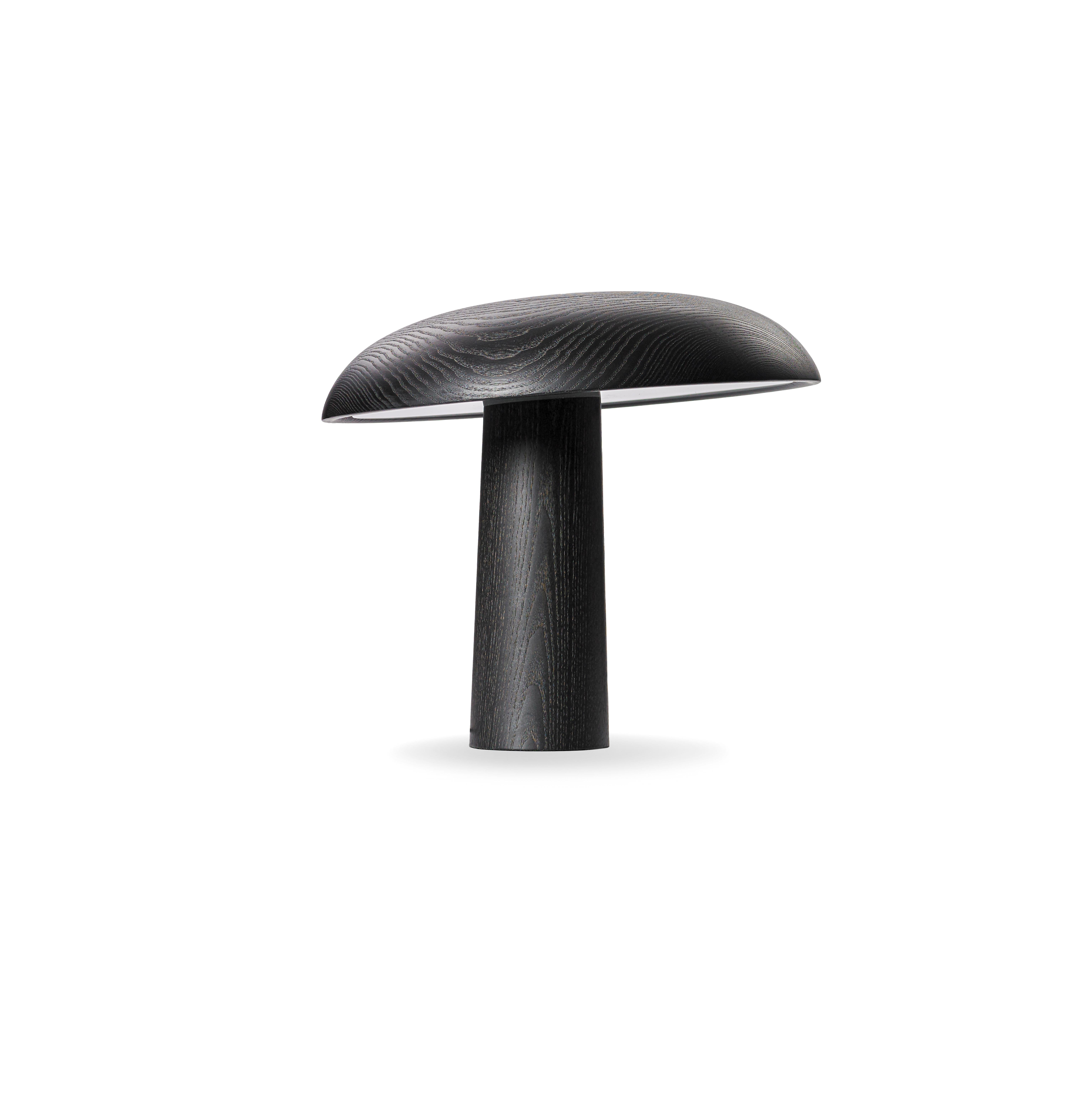 ClassiCon Forma Table Lamp by Christian Haas In New Condition For Sale In New York, NY