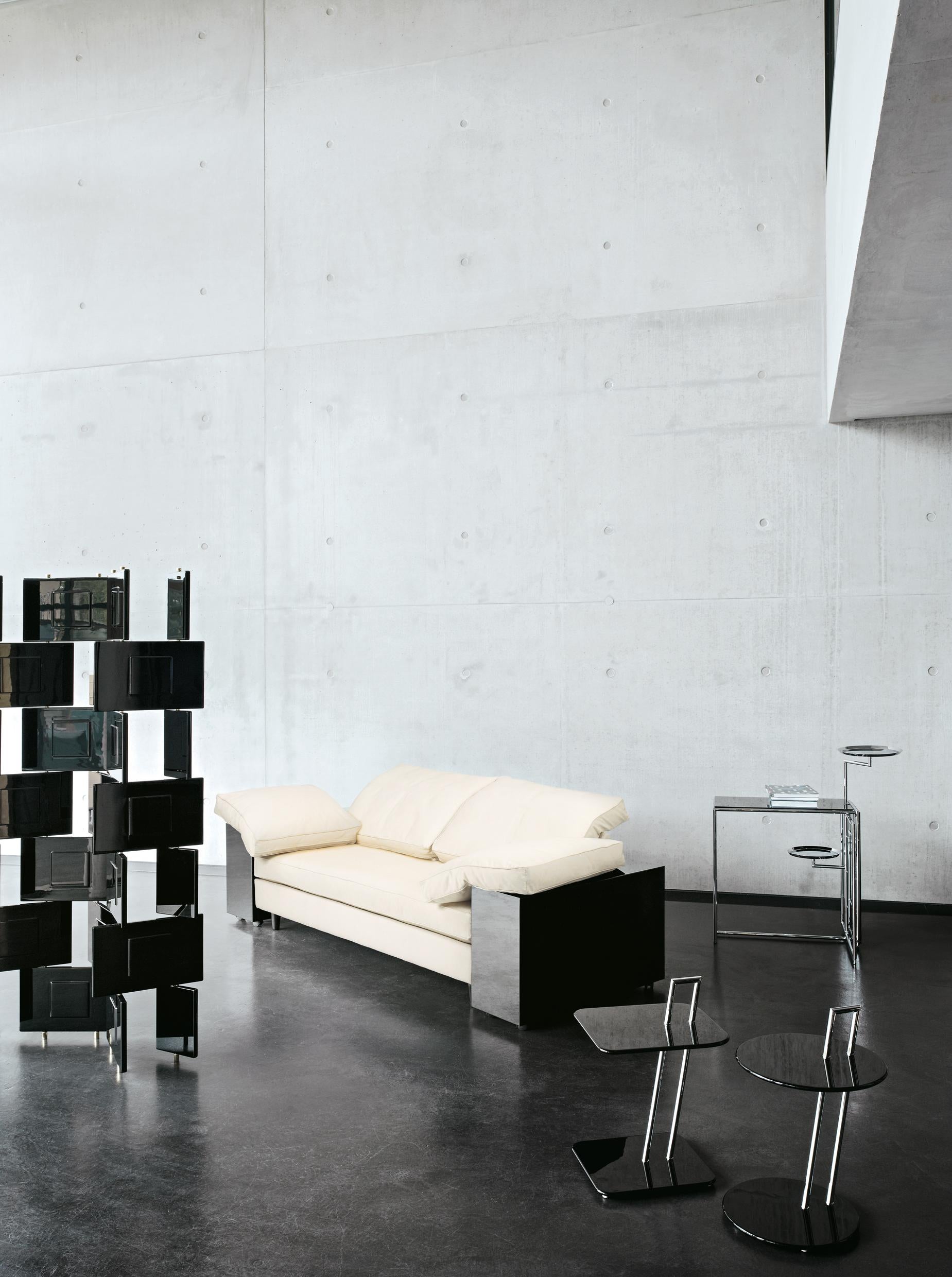 Sofá ClassiCon Lota personalizable by Eileen Gray Alemán en venta