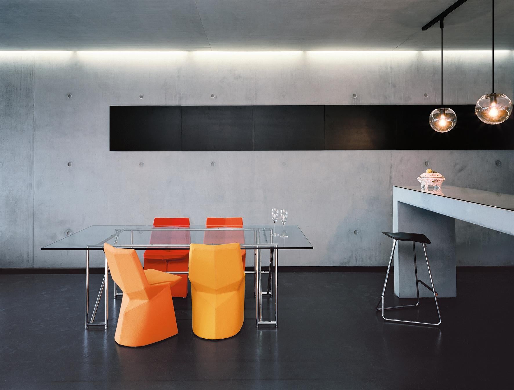 Sedia ClassiCon Mars personalizzabile di Konstantin Grcic in vendita 6