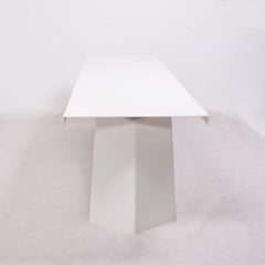 Table de salle à manger industrielle moderne ClassiCon en pallas blanc par Konstantin Grcic