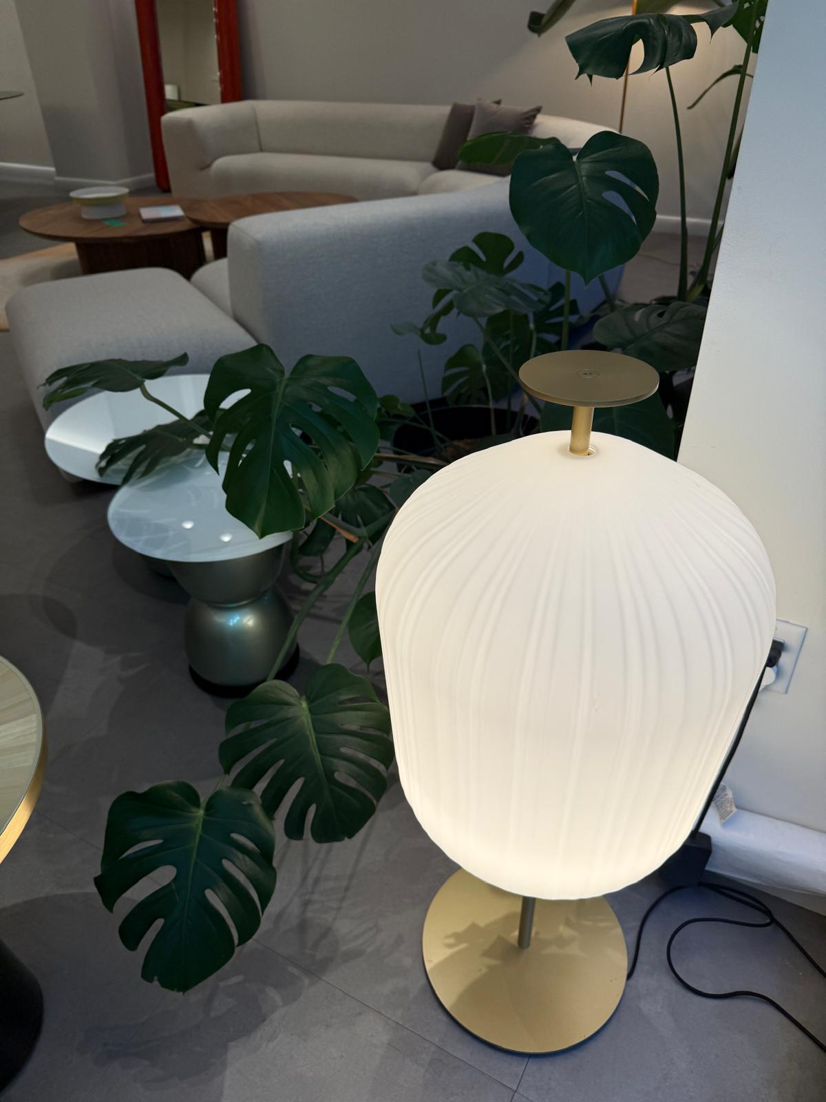 ClassiCon Plissee à gradation  Lampadaire Sebastian Herkner en stock en vente 2