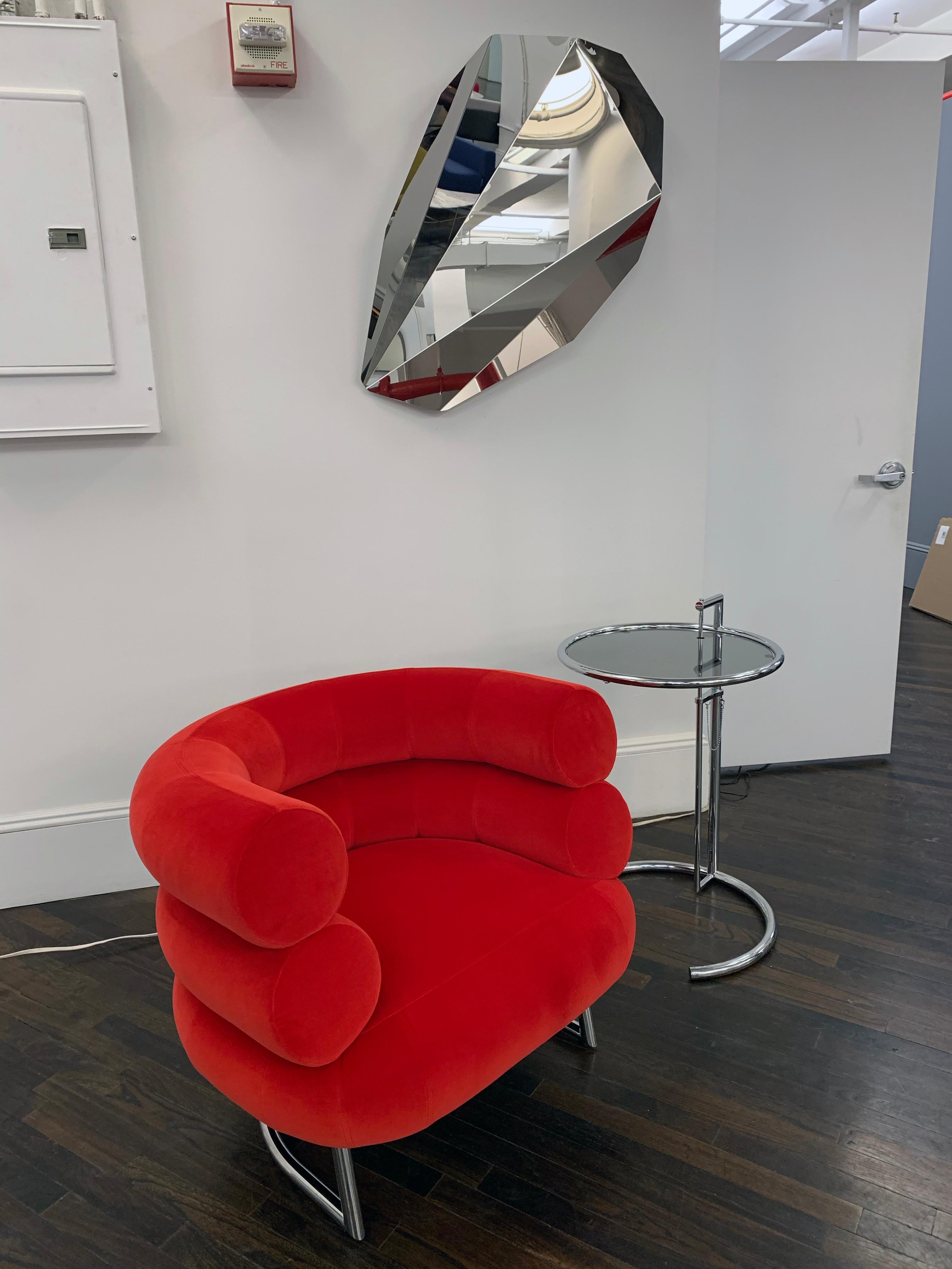 Classicon Red Velvet Bibendum Lounge Chair by Eileen Gray in STOCK In Excellent Condition For Sale In New York, NY