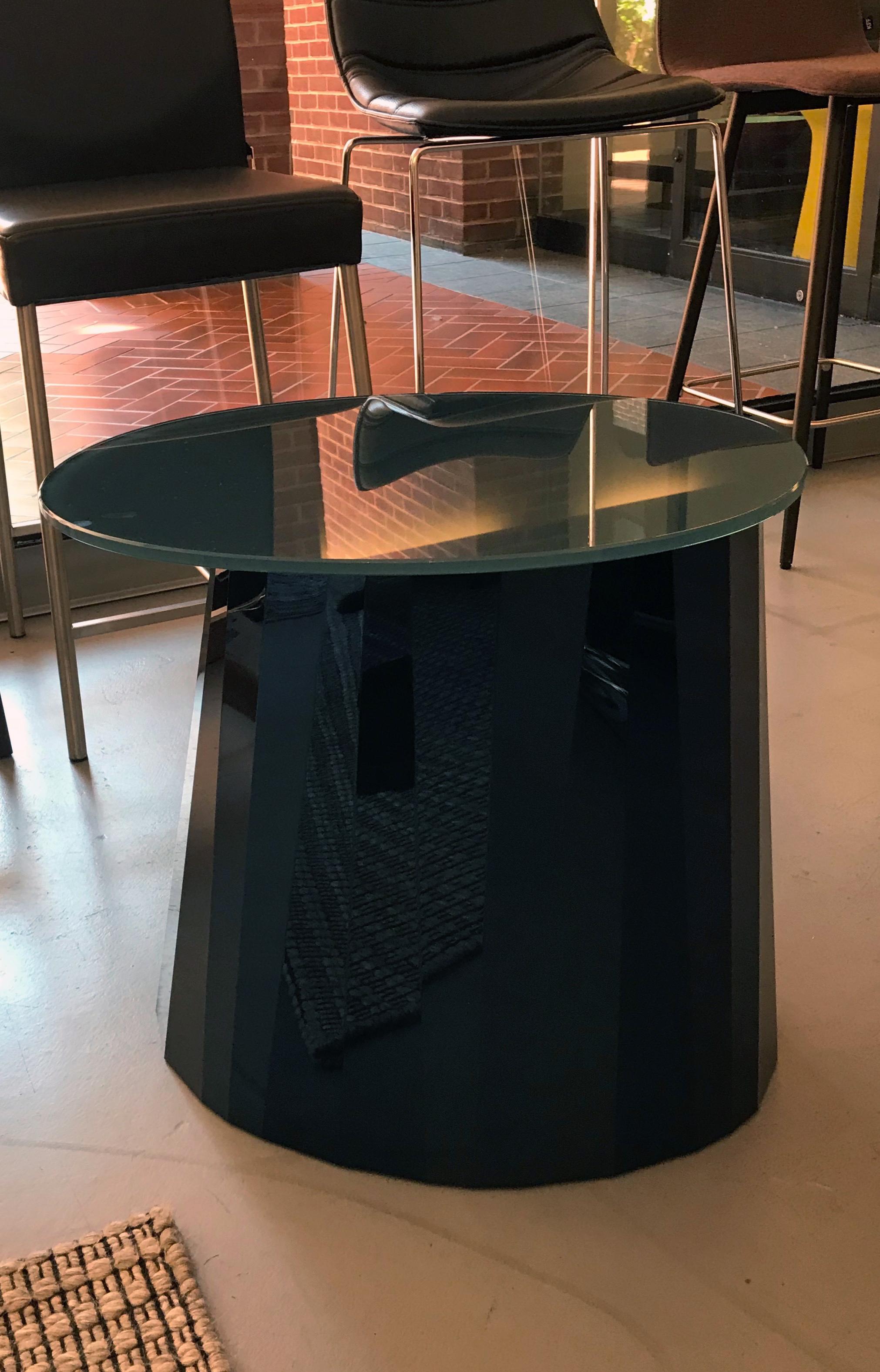 ClassiCon Sapphire Blue Pli Table In Excellent Condition In New York, NY
