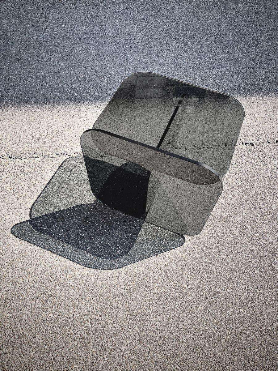 Table d'appoint ClassiCon Sol bleu roi conçue par Ortega & Guijarro en vente 8