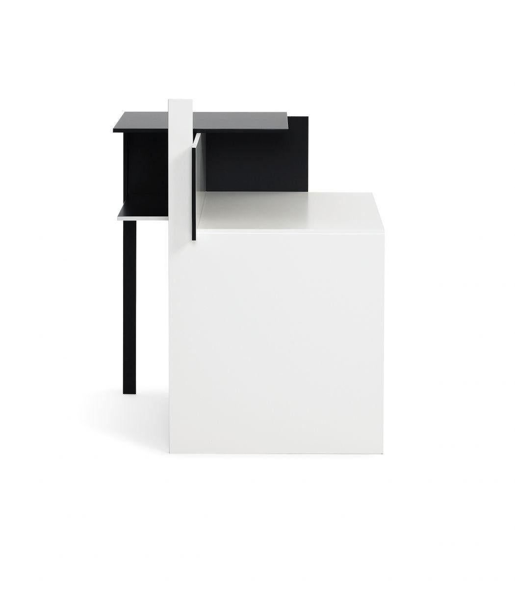 ClassiCon Stijl Side Table Designed by Eileen Gray For Sale 4