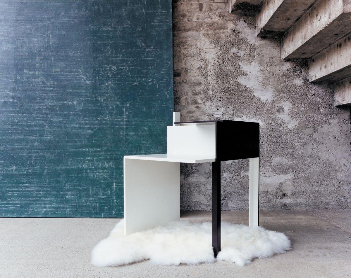 ClassiCon Stijl Side Table Designed by Eileen Gray In New Condition For Sale In New York, NY