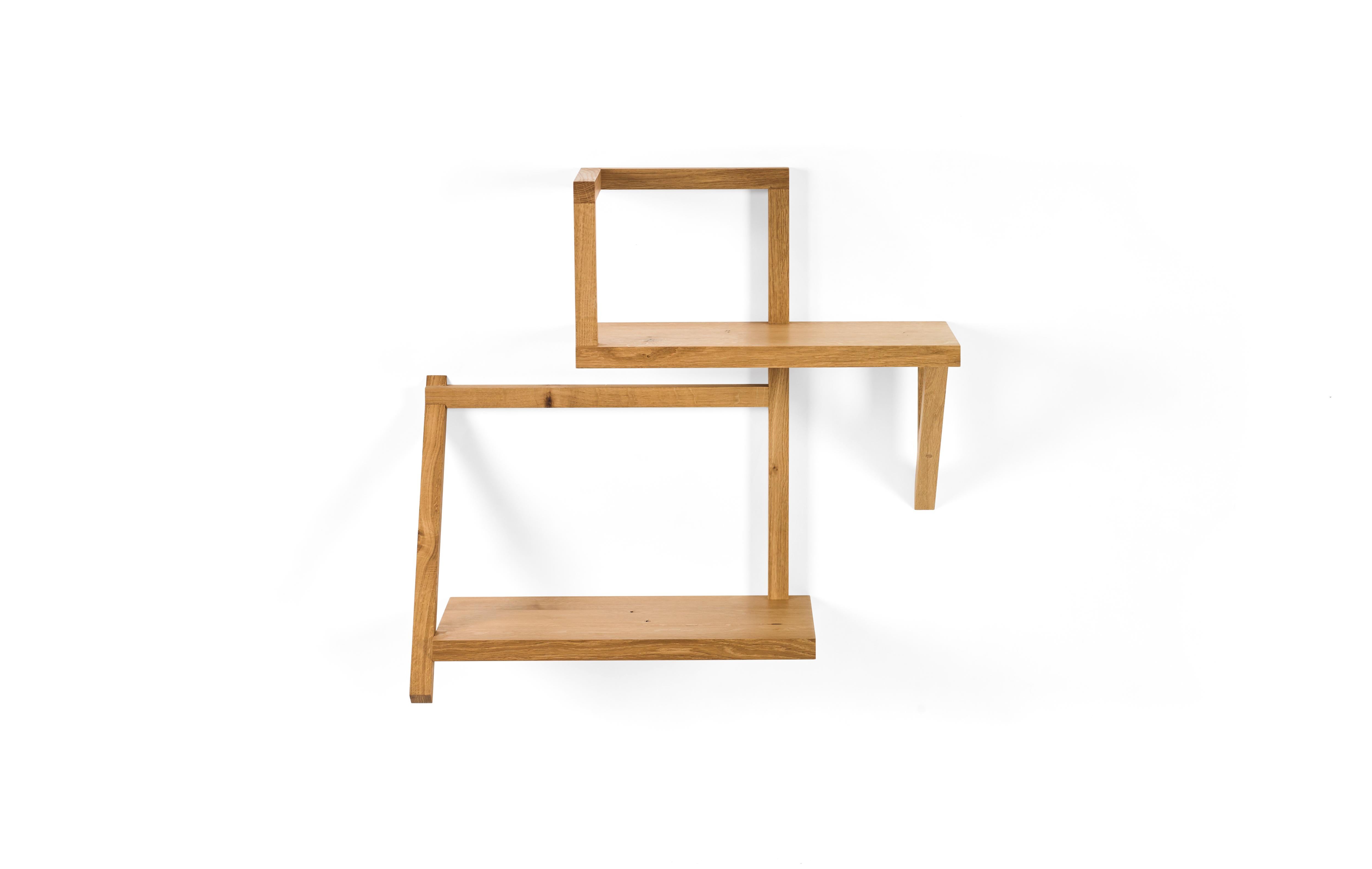 Moderno ClassiCon Taidgh Shelf B in Oak di Taidgh O'Neill in vendita