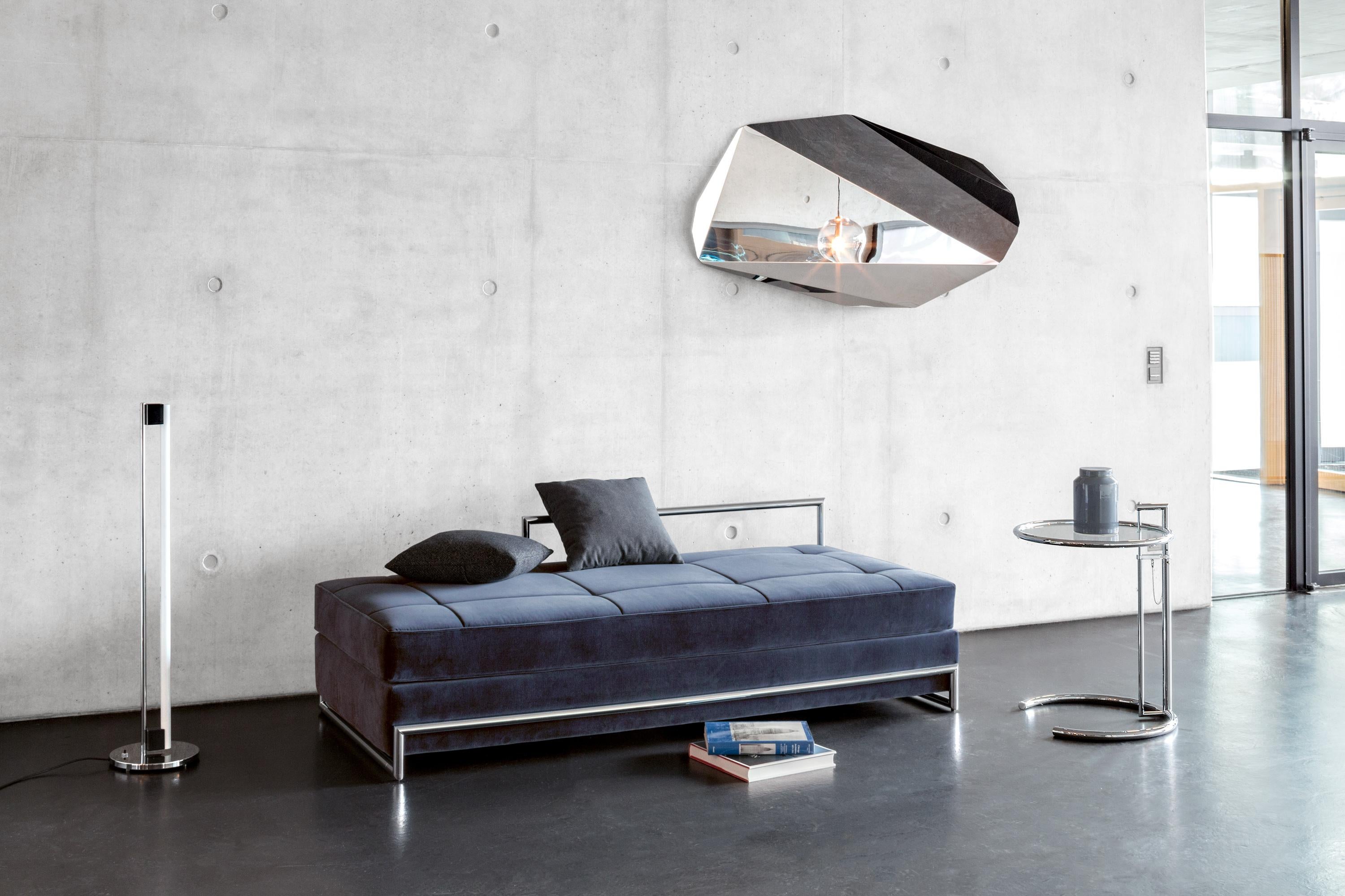 Acier Lampadaire ClassiCon Tube Light d'Eileen Gray en vente