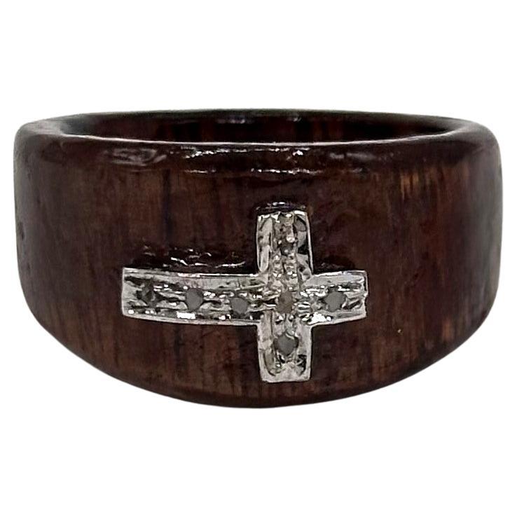 Classy Certified natural pave diamond sunburst 925 silver wooden Cross Ring For Sale