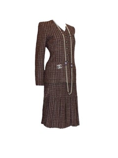 Classy Chanel by Karl Lagerfeld Pleated Skirt Tweed Jacket Blazer Suit