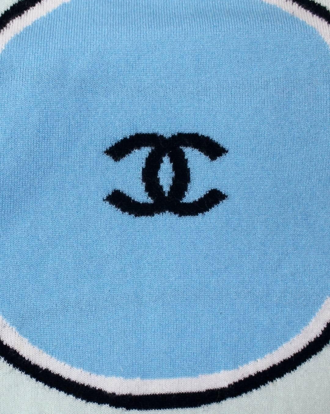 De las mujeres SIN VENDER Mini Vestido Chanel Signature CC Logo Enblem Knit Cashmere 38 en venta