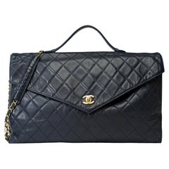 Classy Chanel Vintage Briefcase in Navy blue quilted lambskin leather, GHW