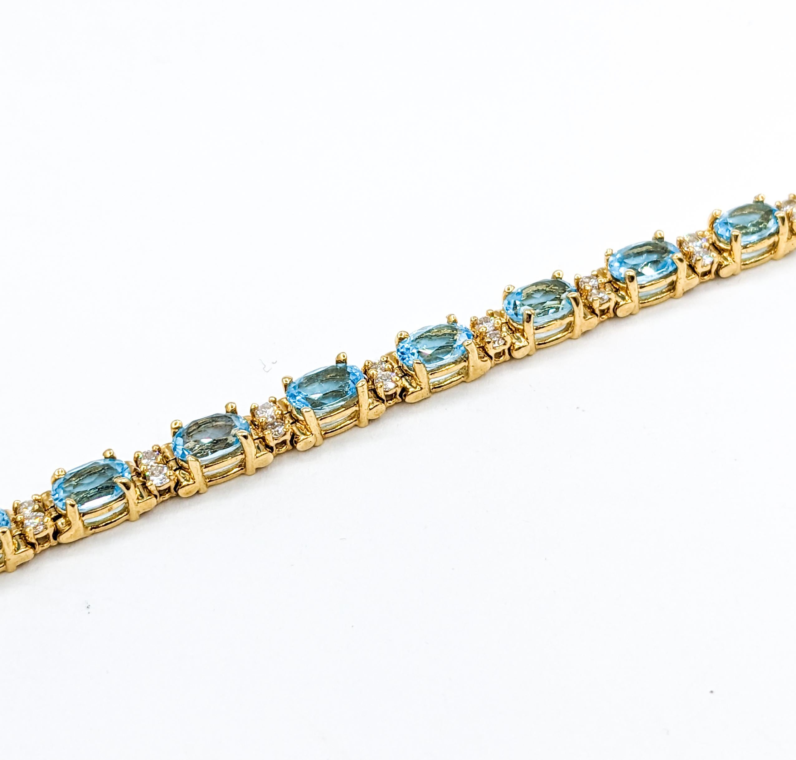 Modern Classy Diamond & Blue Topaz Tennis Bracelet in Gold For Sale