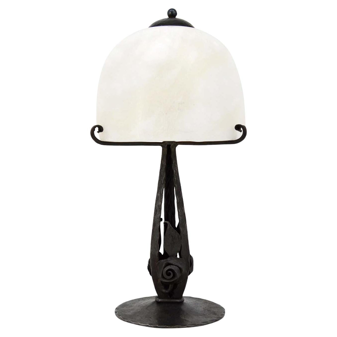 Classy French Art Deco Alabaster Table Lamp, 1920s For Sale