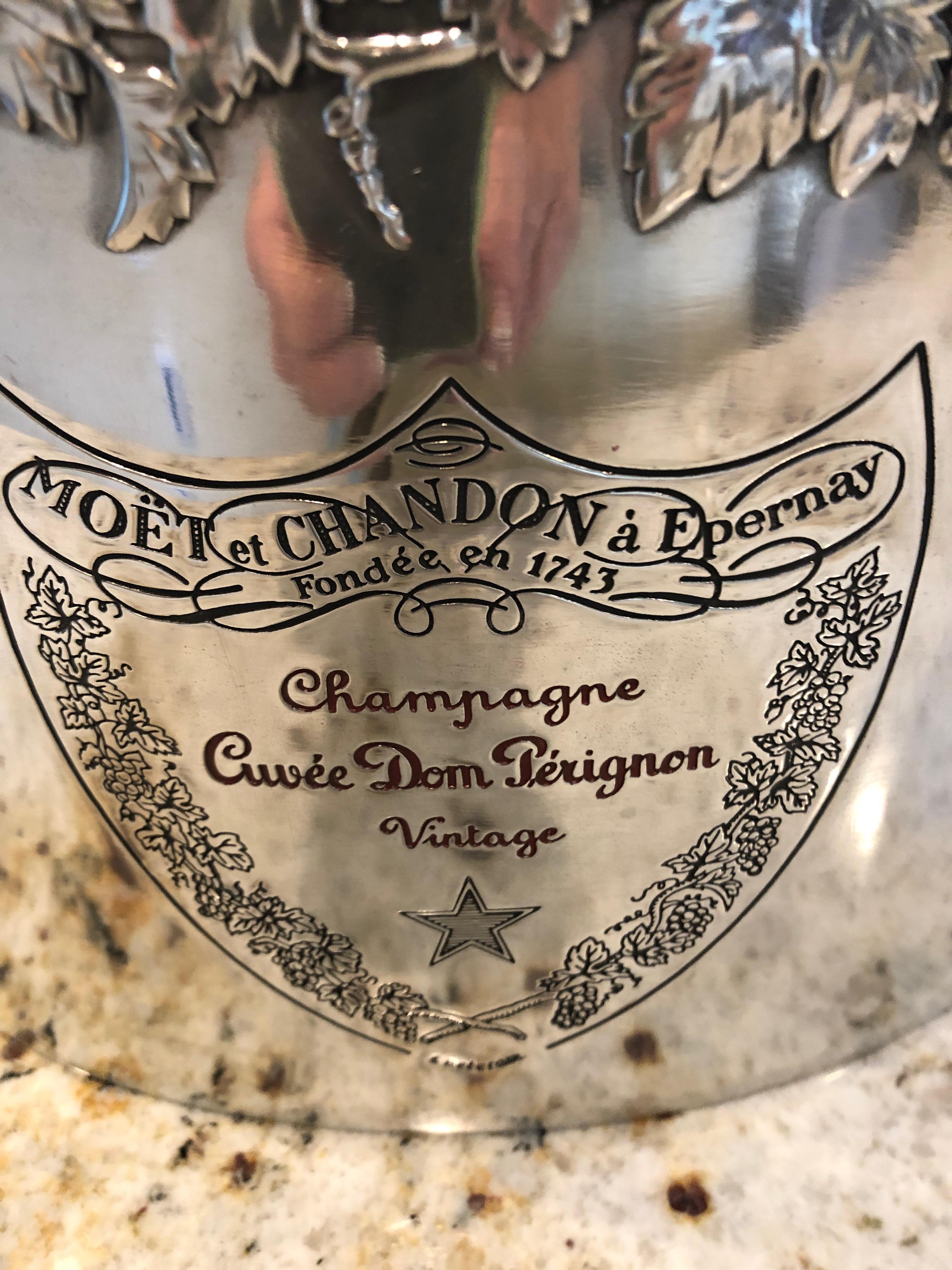 Classy French Dom Perignon Vintage Pewter Champagne Ice Bucket Excellent état à Hopewell, NJ