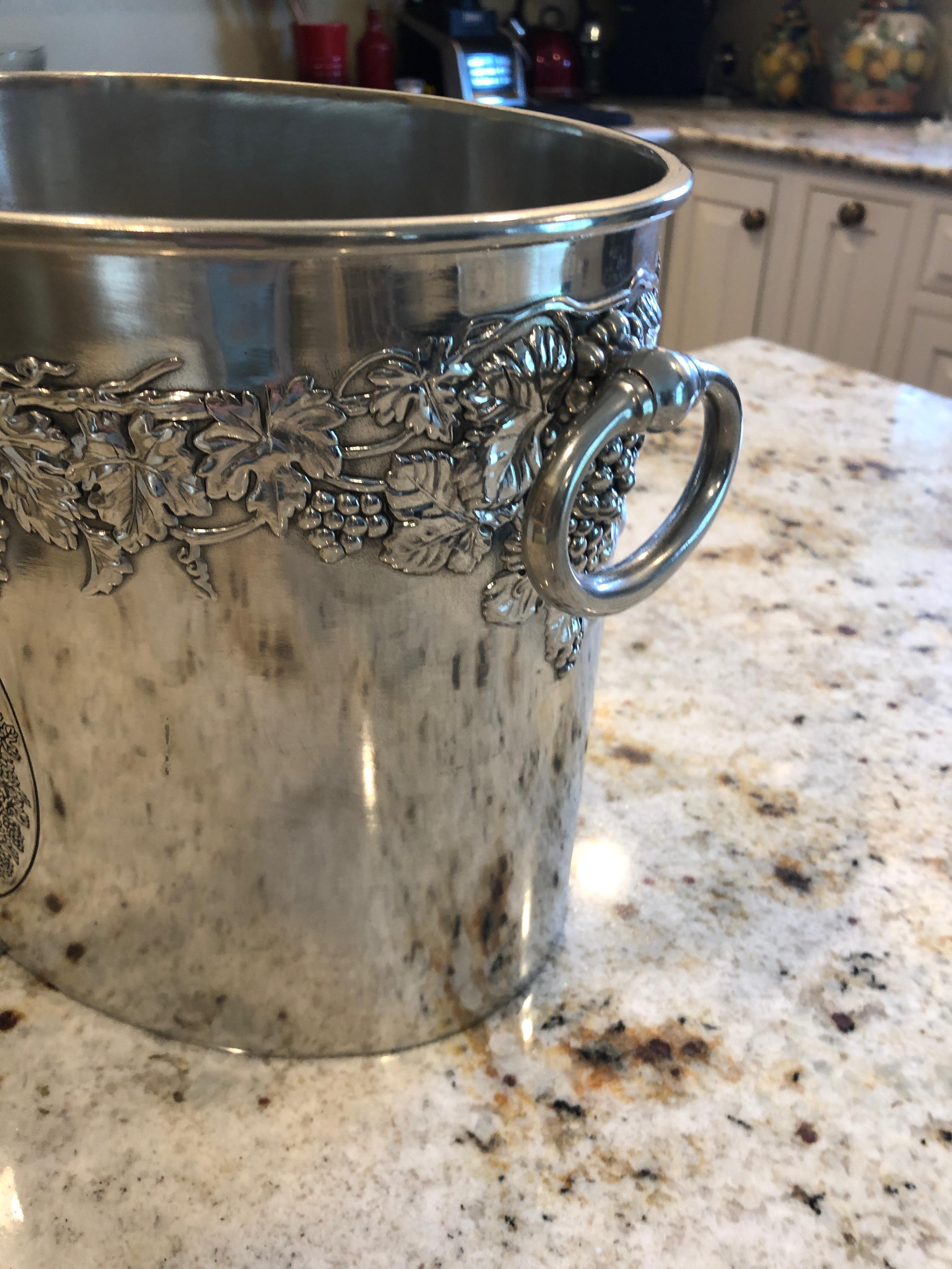 Classy French Dom Perignon Vintage Pewter Champagne Ice Bucket In Excellent Condition In Hopewell, NJ