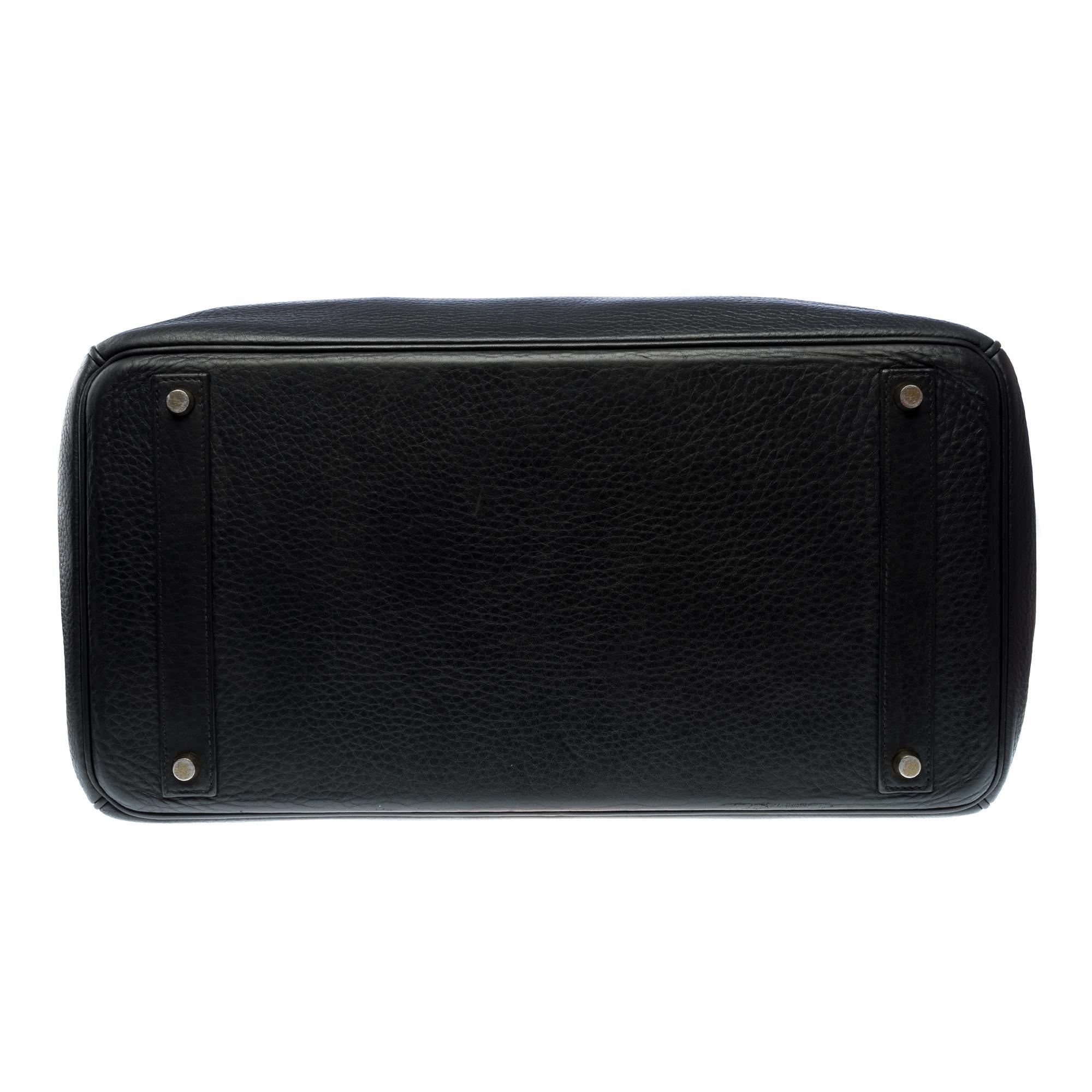 Classy Hermes Birkin 40 handbag in Black Togo calf leather, GHW 6