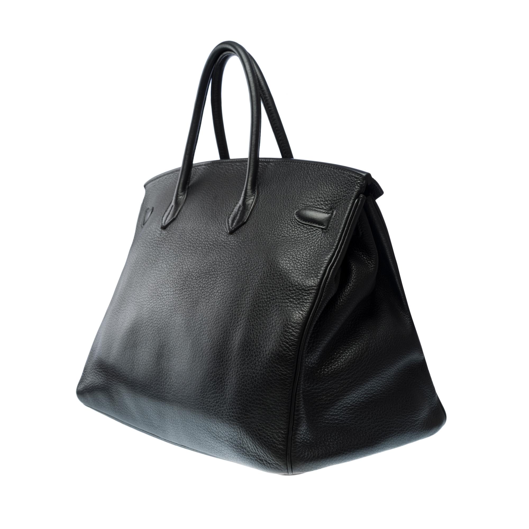 Classy Hermes Birkin 40 handbag in Black Togo calf leather, GHW 1