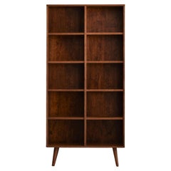 Elegantes Medium-Bücherregal von Pastform