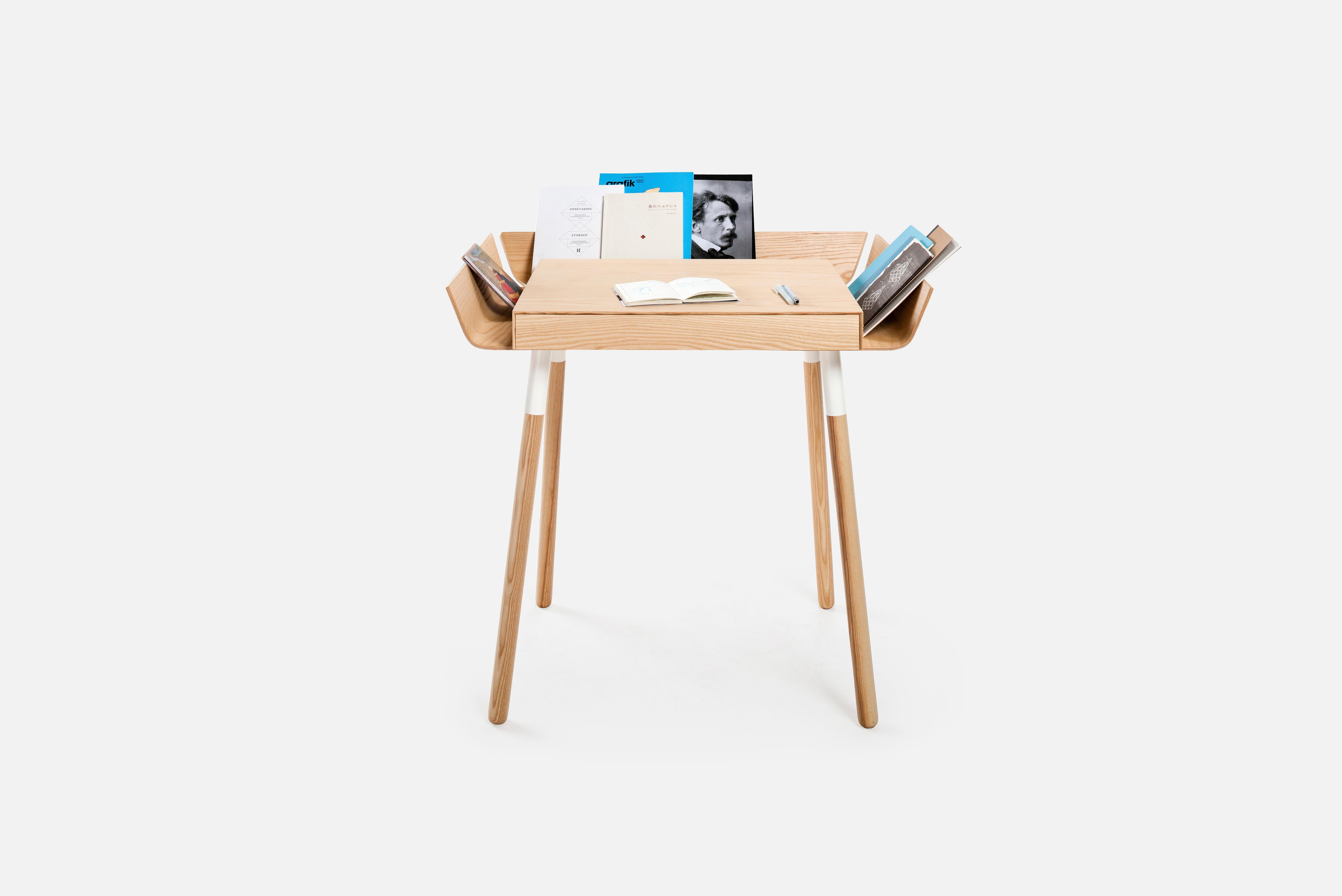 A writing desk, designed for working people. For creative people. People who know the value of efficient work.

While developing the idea of the my writing desk (MWD), designer Inesa Malafej had a clear goal – to reduce the chaotic clutter that