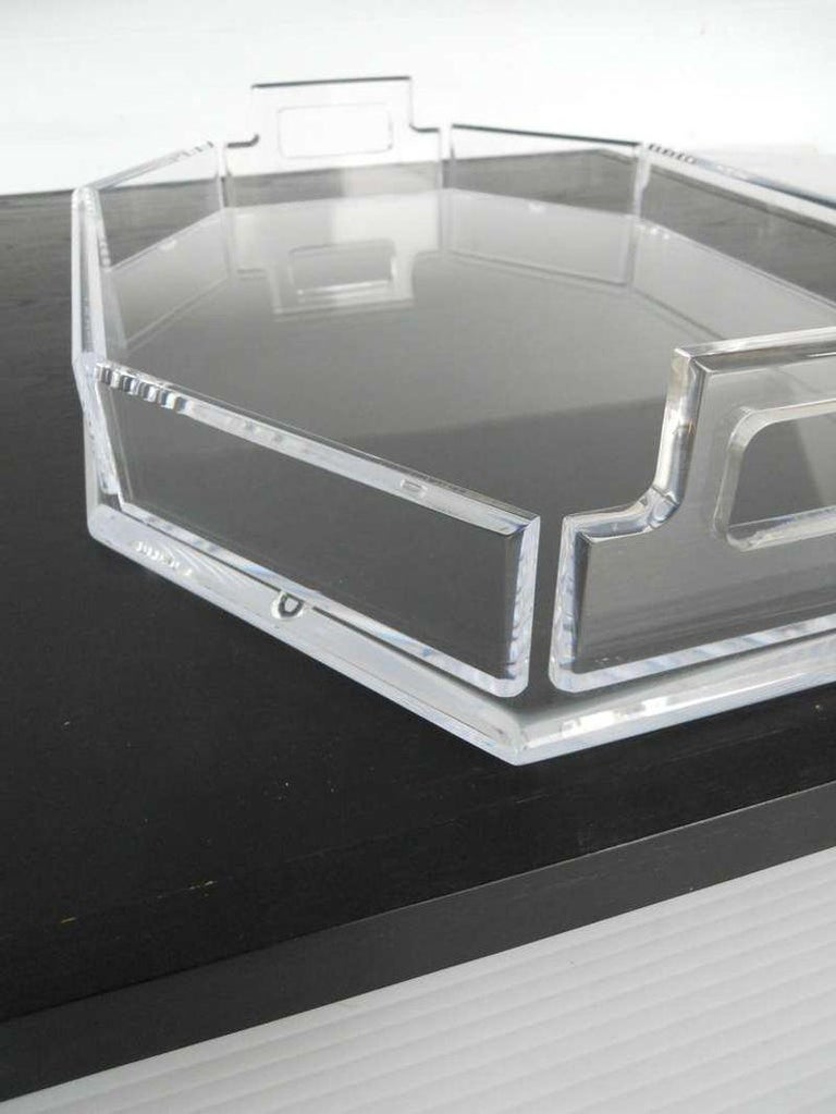 Classy Pair of Clear Lucite Trays For Sale at 1stDibs