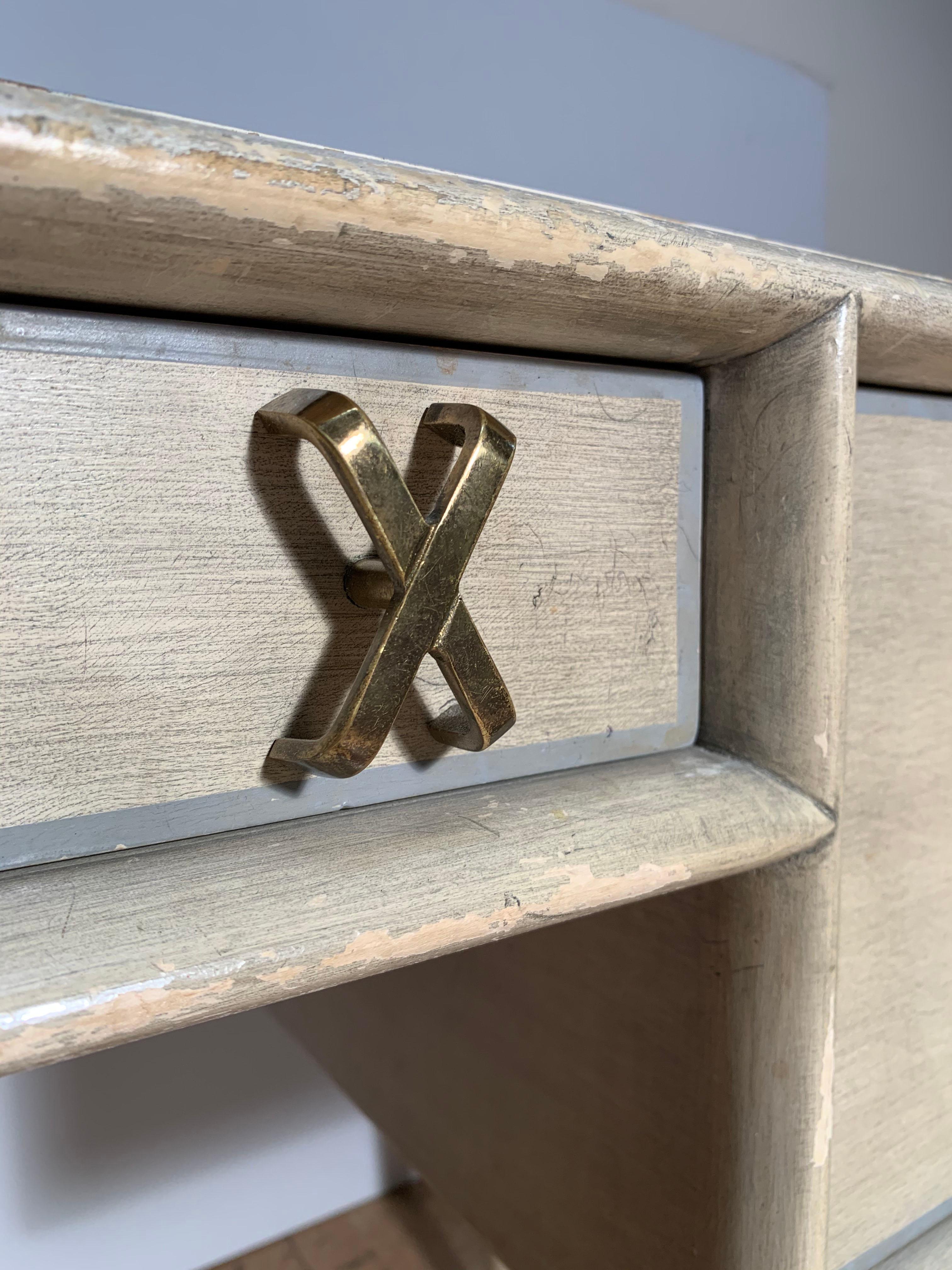 Elegante escritorio Paul Frankl para Johnson Furniture Madera en venta