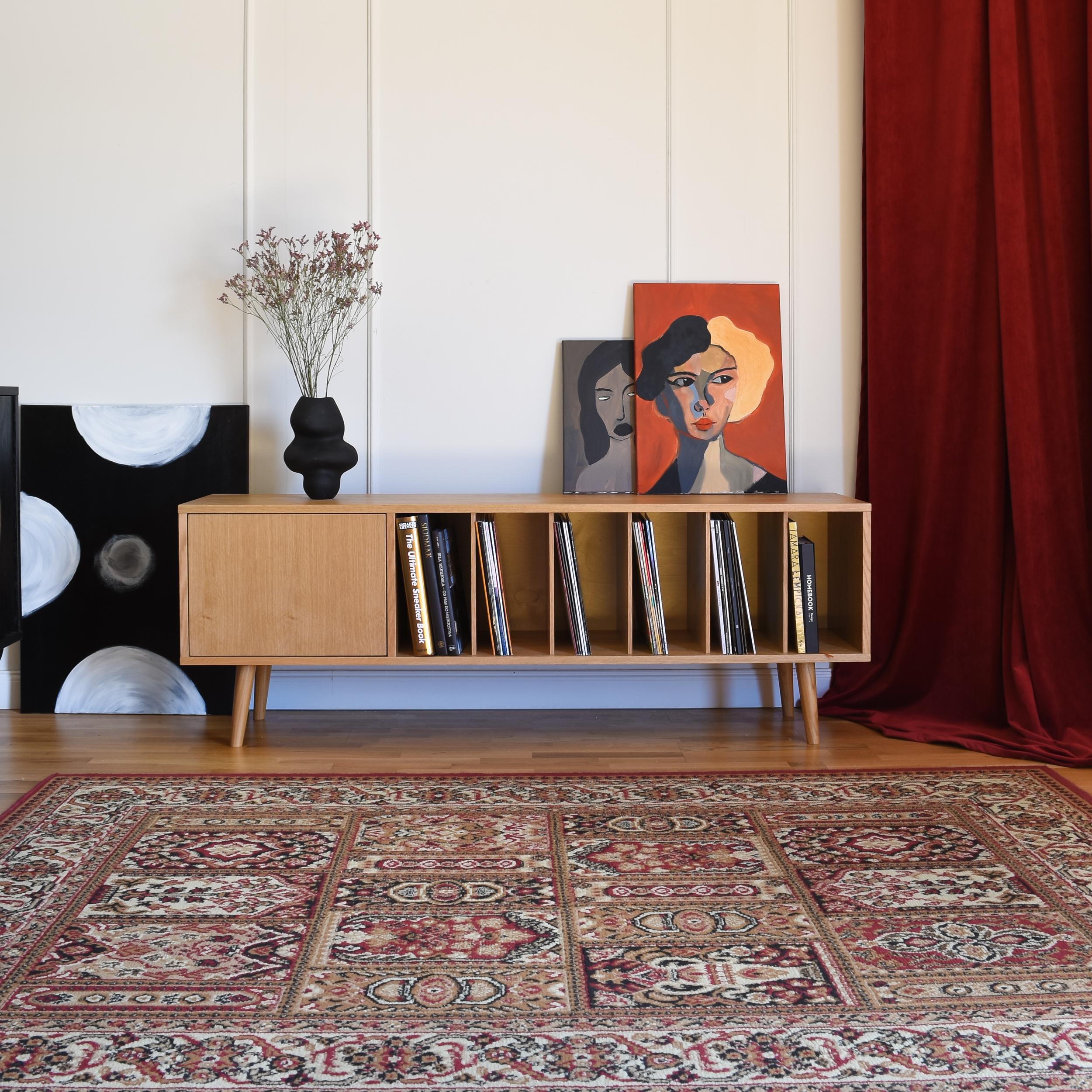 Edler großer Schrank aus Vinyl von Pastform (Gebeizt) im Angebot