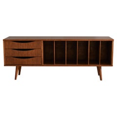Armario grande de vinilo con clase by Pastform