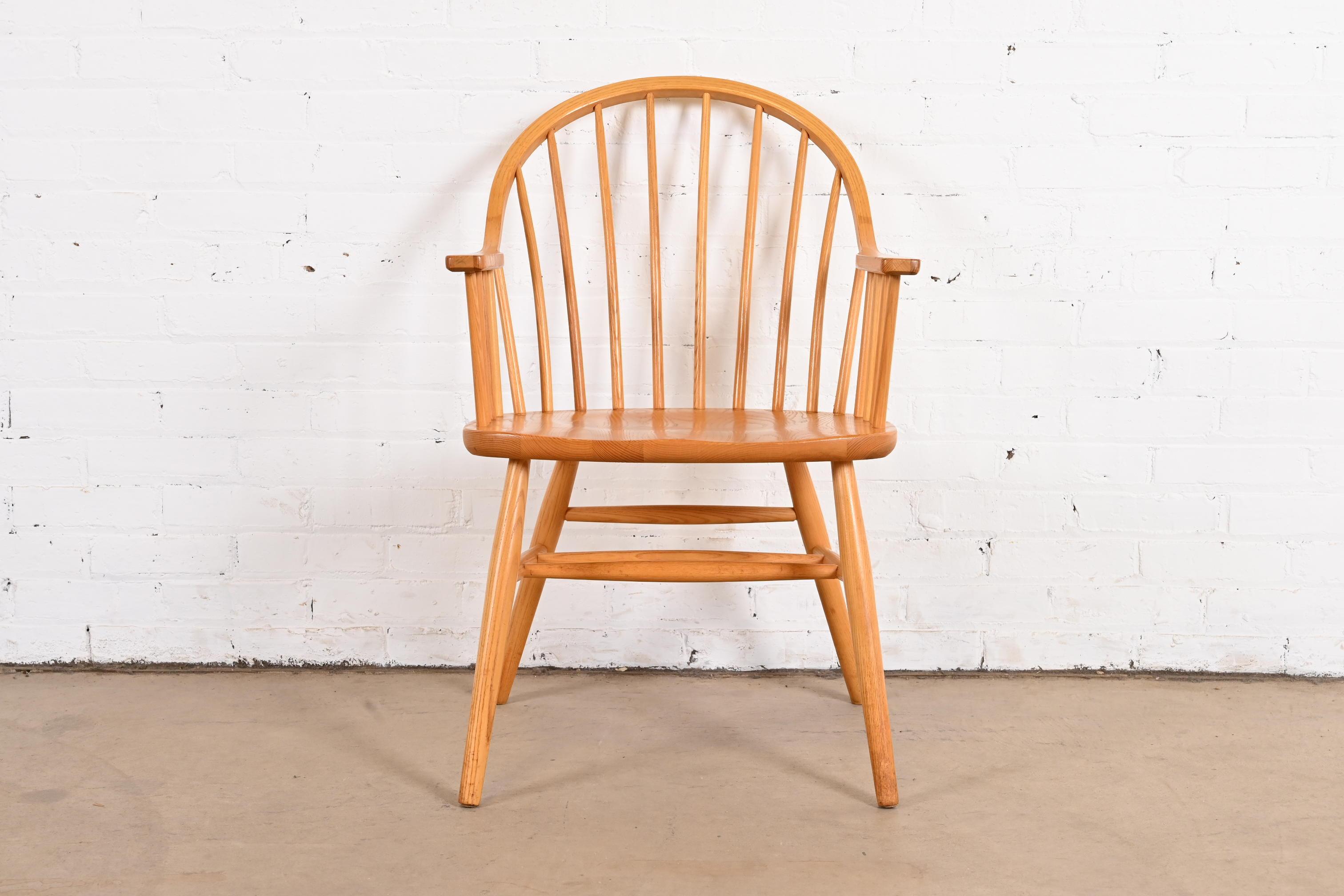 Claud Bunyard for Nichols & Stone American Windsor Oak Armchairs, Pair 1