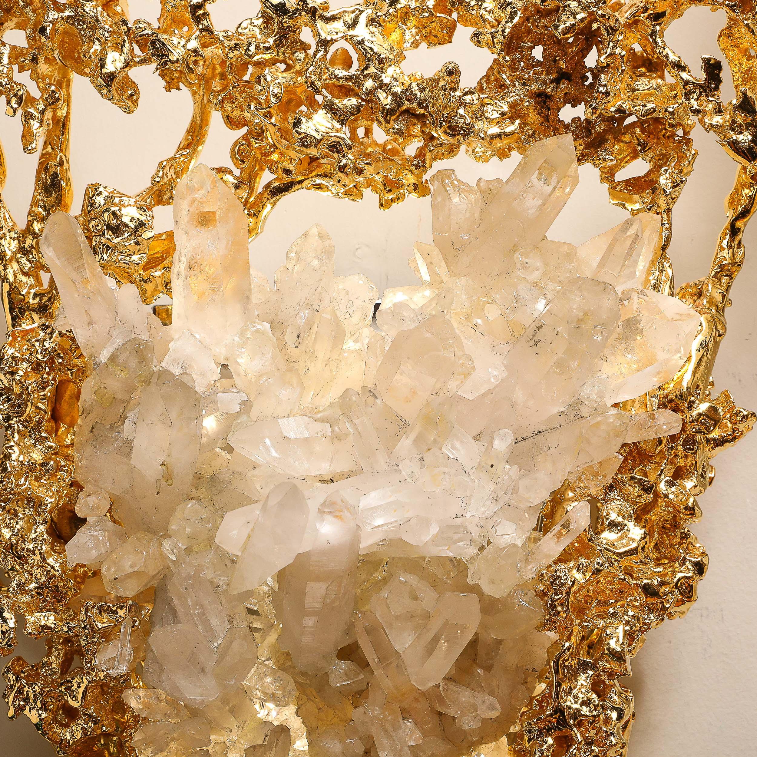 Oro Claude Boeltz, bronzo placcato oro 24 carati con forma a V e cristalli di rocca in vendita
