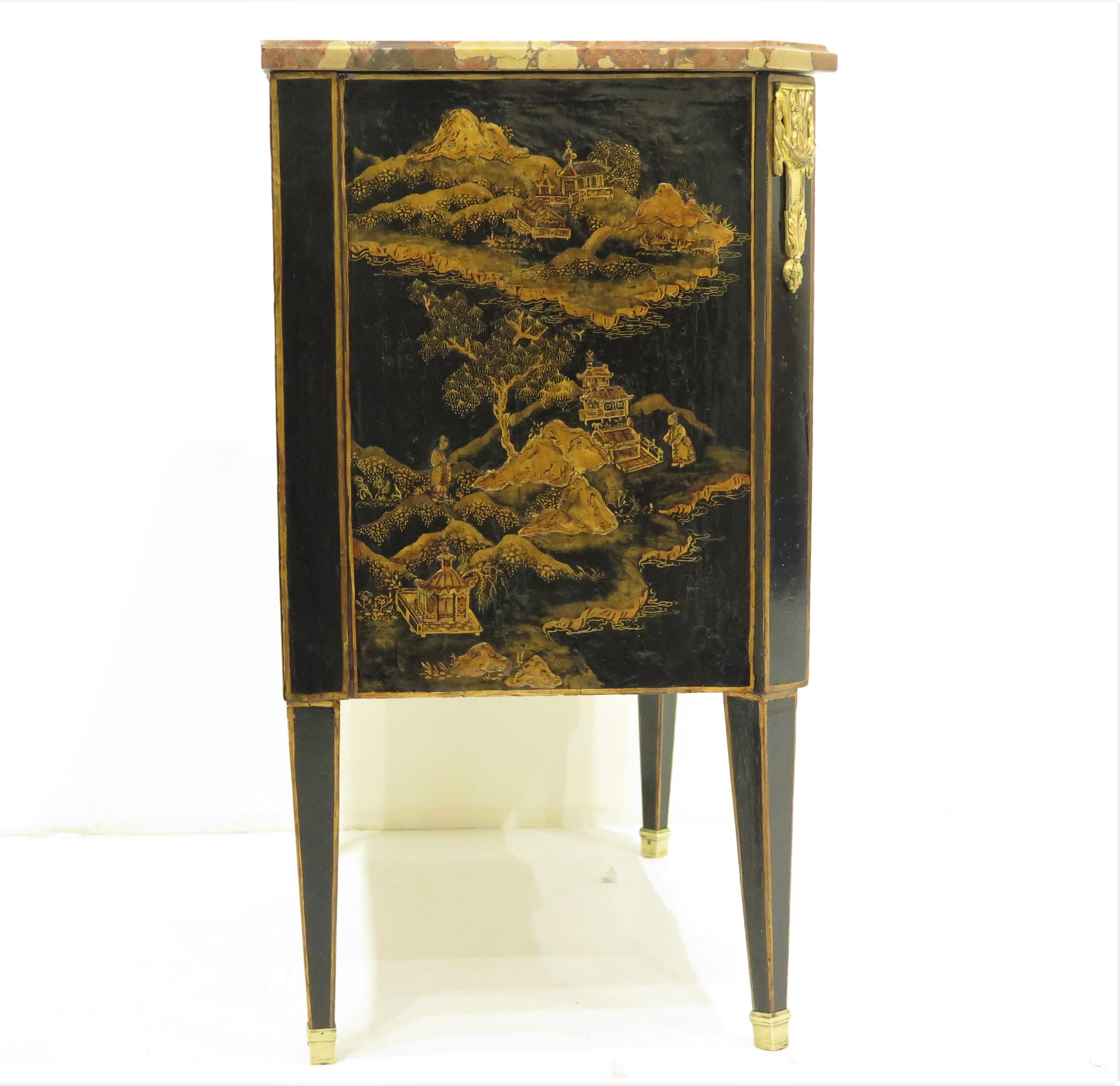 Hand-Painted Claude-Charles Saunier (French, 1735-1807) Petite Louis XVI Chinoiserie Commode For Sale