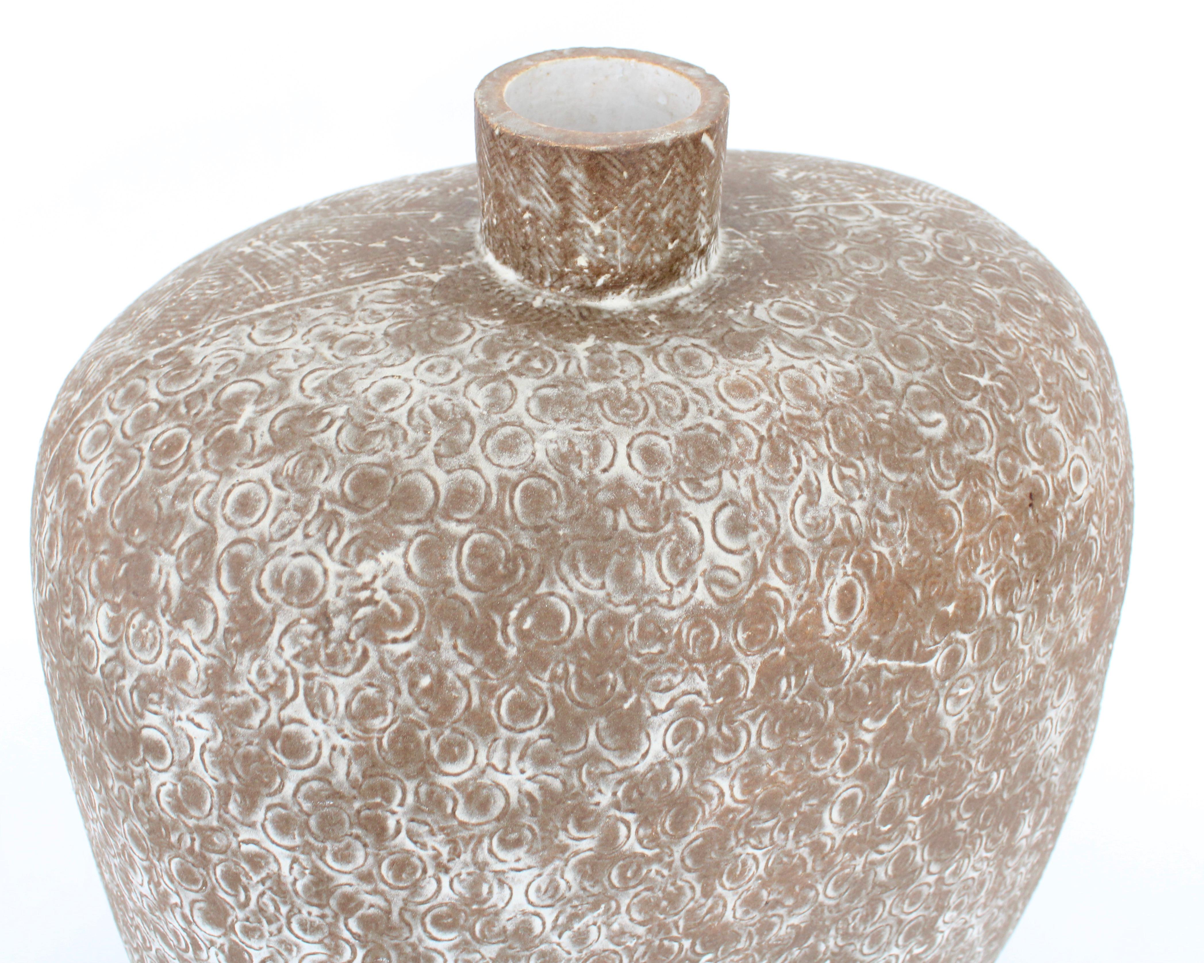 Claude Conover Ceramic Stoneware Vessel Okkintok For Sale 8