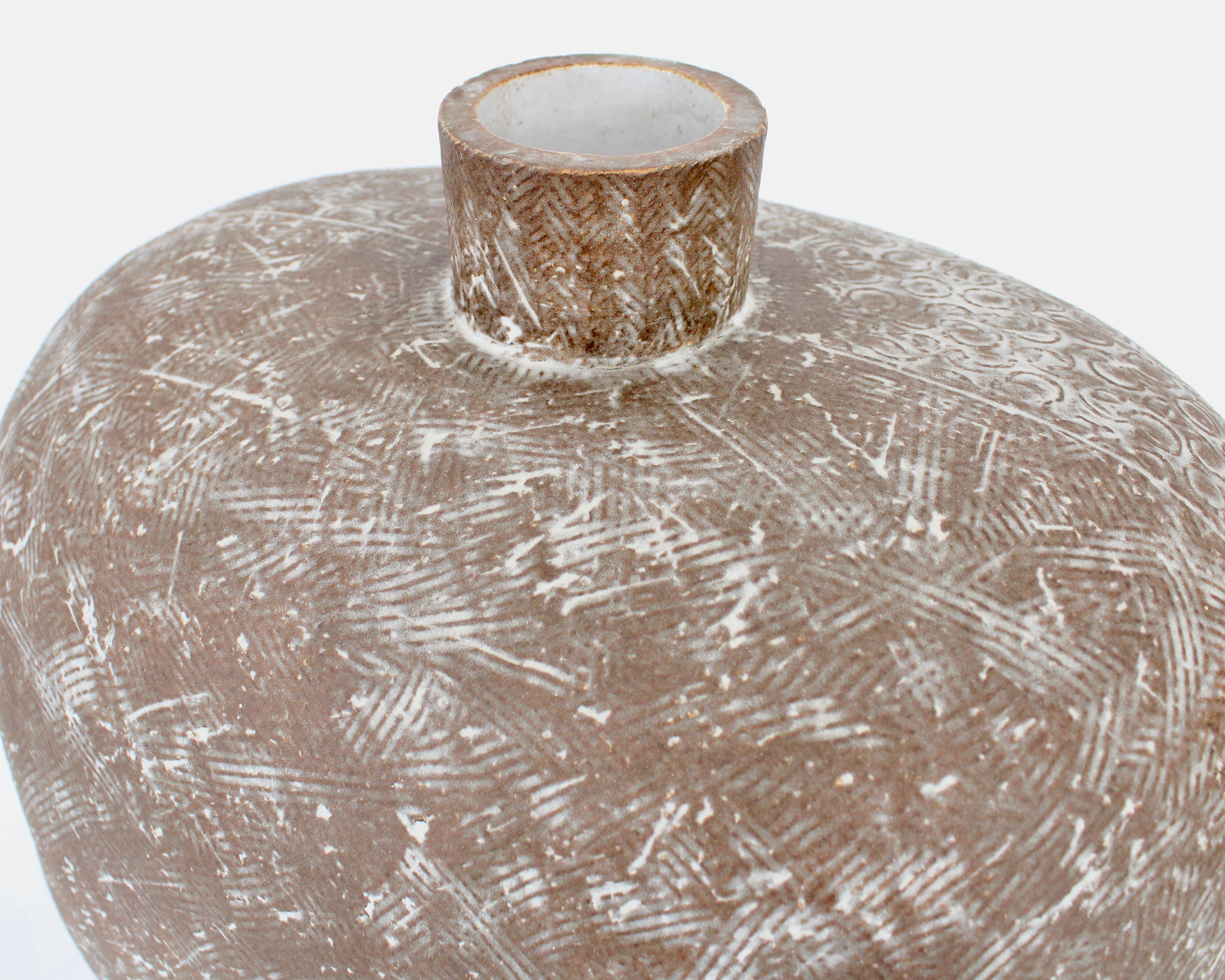Claude Conover Ceramic Stoneware Vessel Okkintok For Sale 10