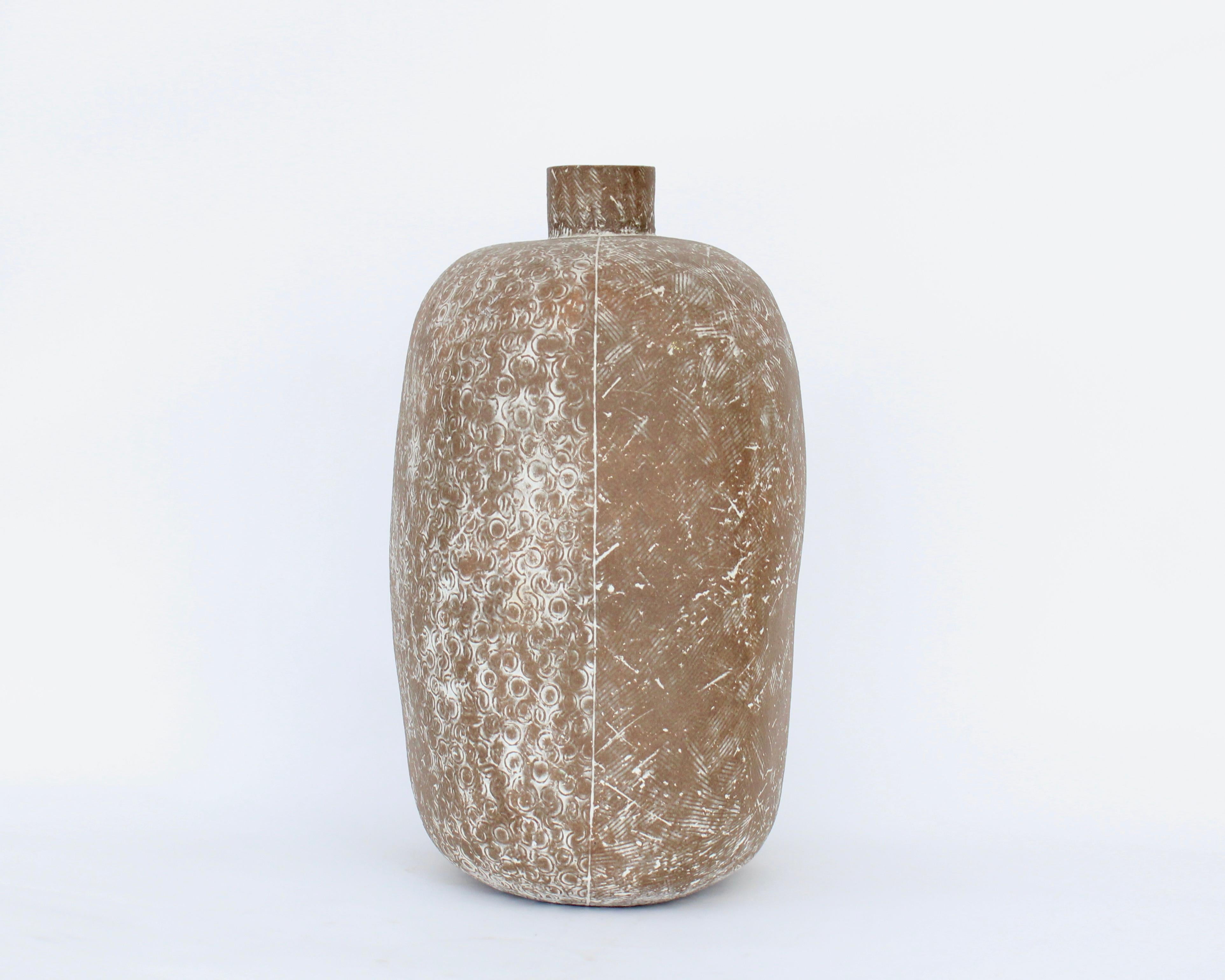 Claude Conover Ceramic Stoneware Vessel Okkintok In Excellent Condition For Sale In Chicago, IL