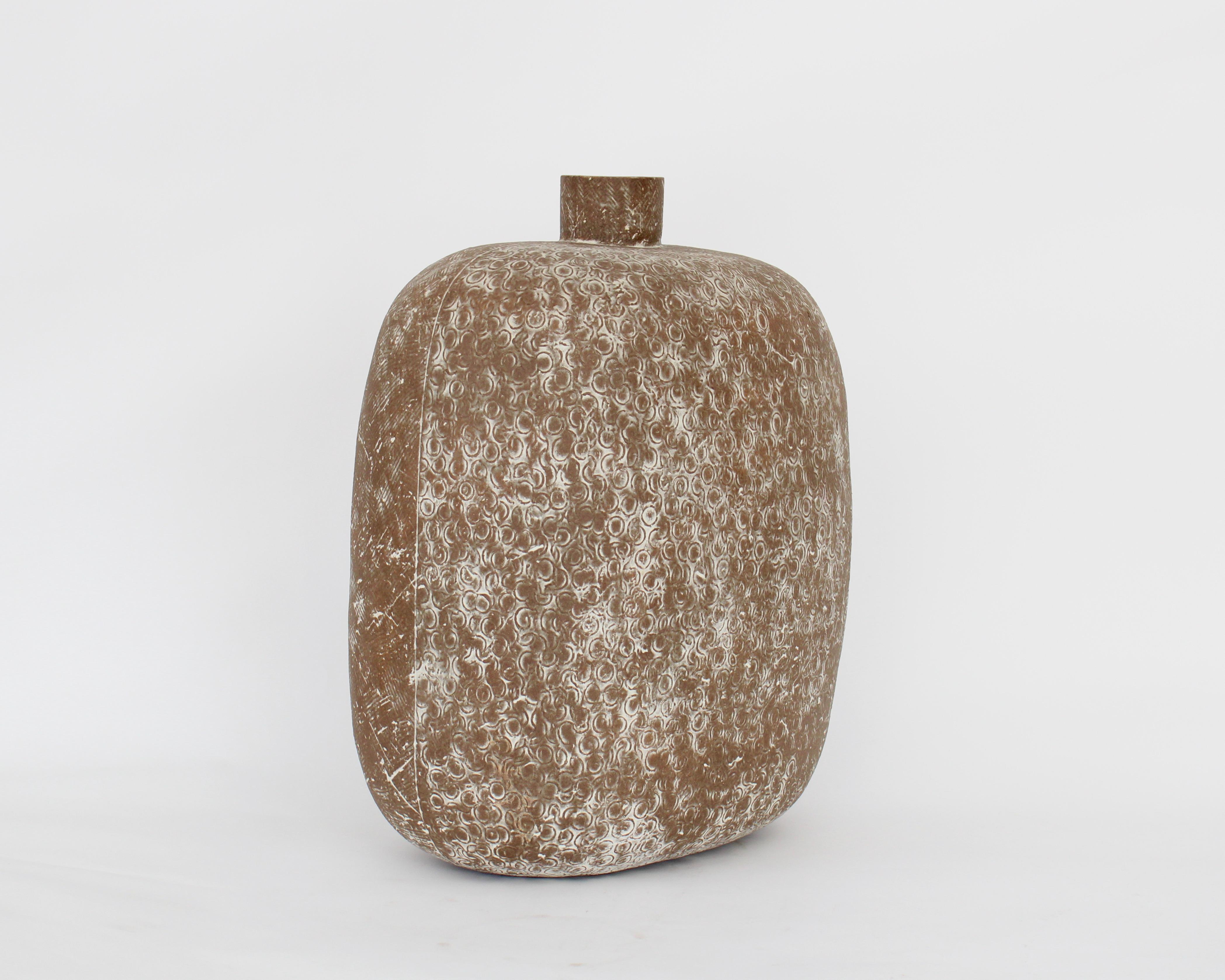 Claude Conover Ceramic Stoneware Vessel Okkintok For Sale 3