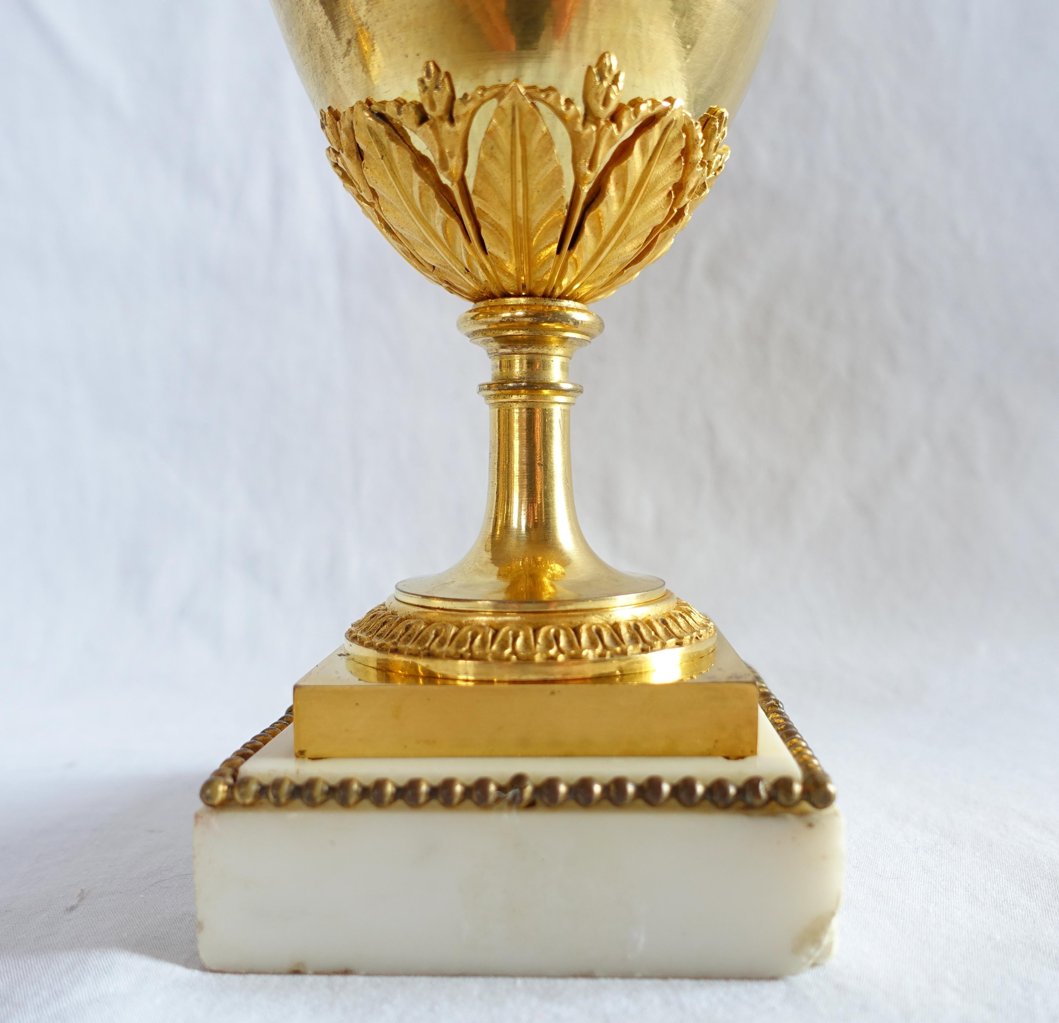 19th Century Claude Galle - Pair of Directoire ormolu urns circa 1800 For Sale