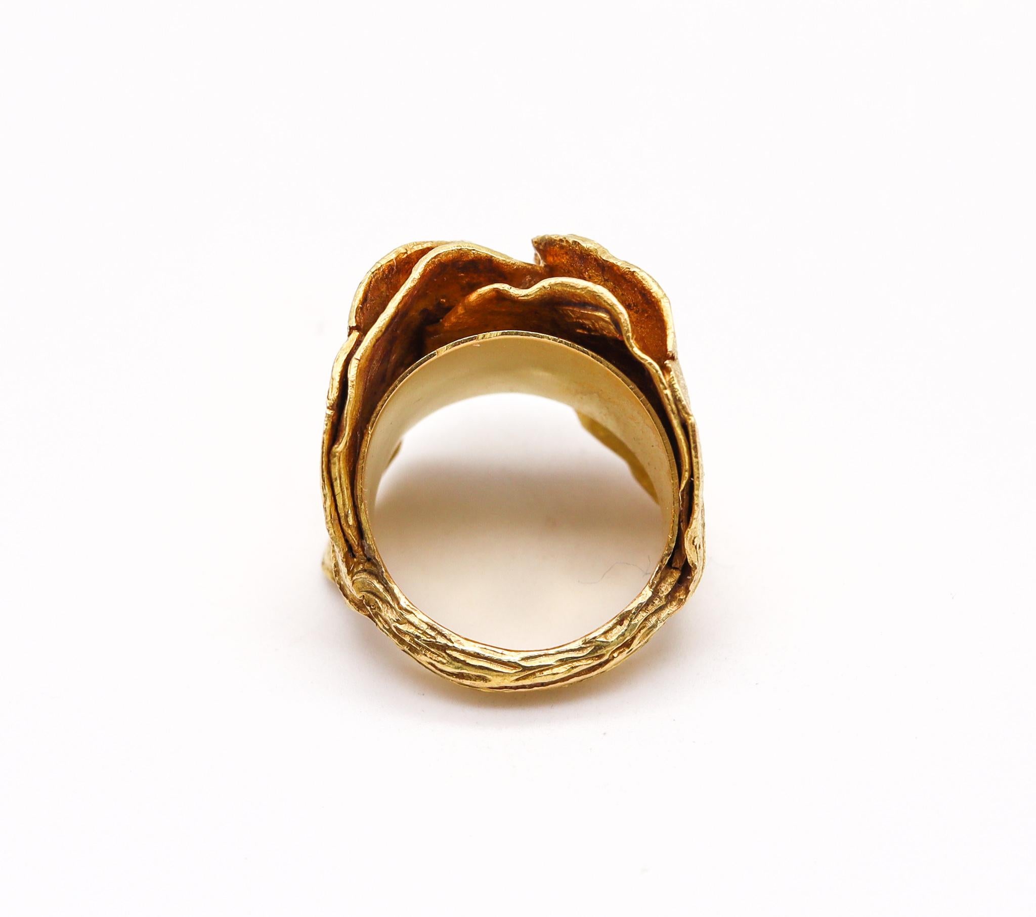 Claude Lalanne For Zolotas Rare Sculptural Laurel Leaves Ring 18Kt Yellow Gold In Excellent Condition In Miami, FL