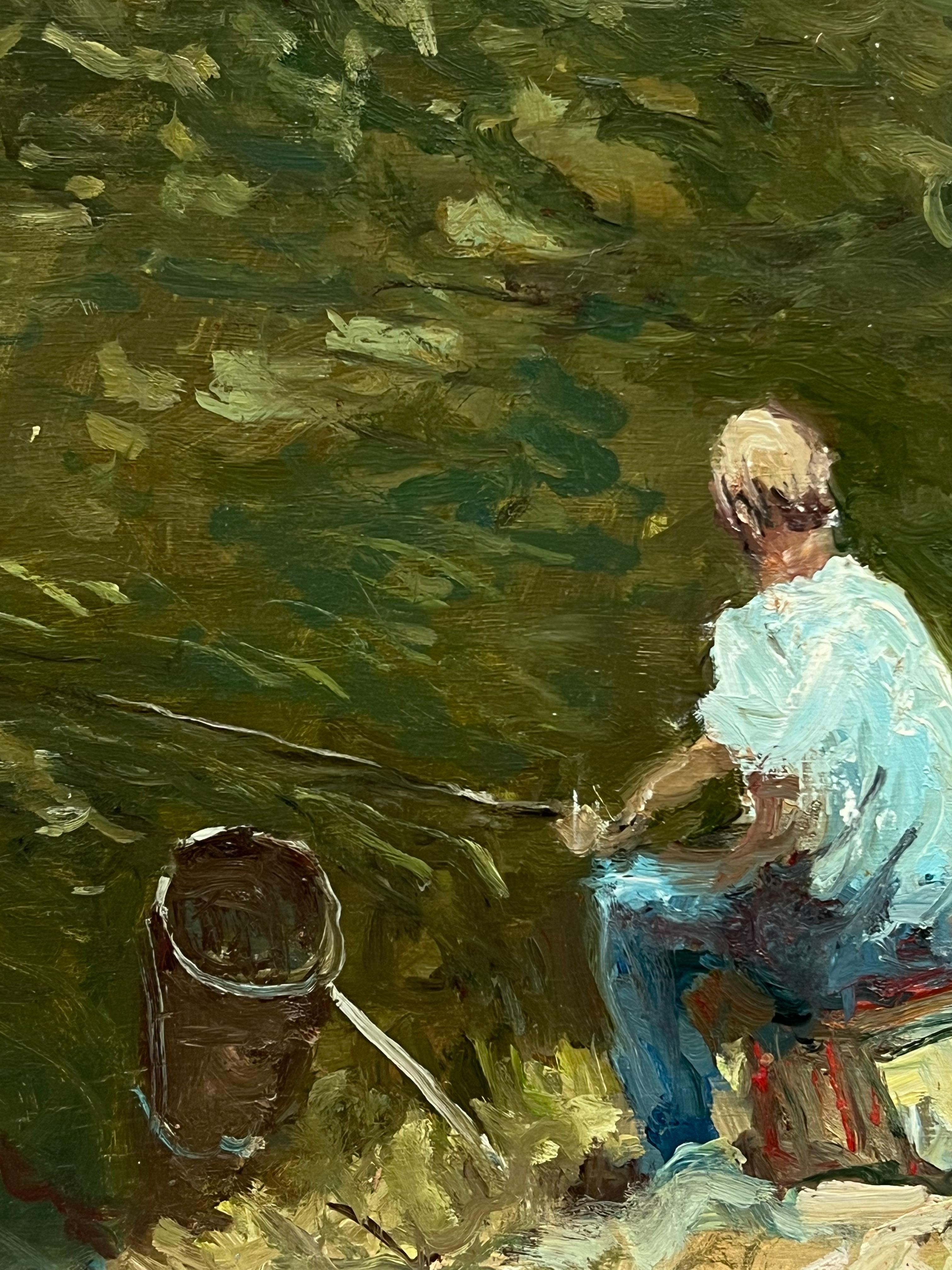 Pescador sentado en la orilla de un río con luz moteada Firmado Óleo impresionista francés en venta 2