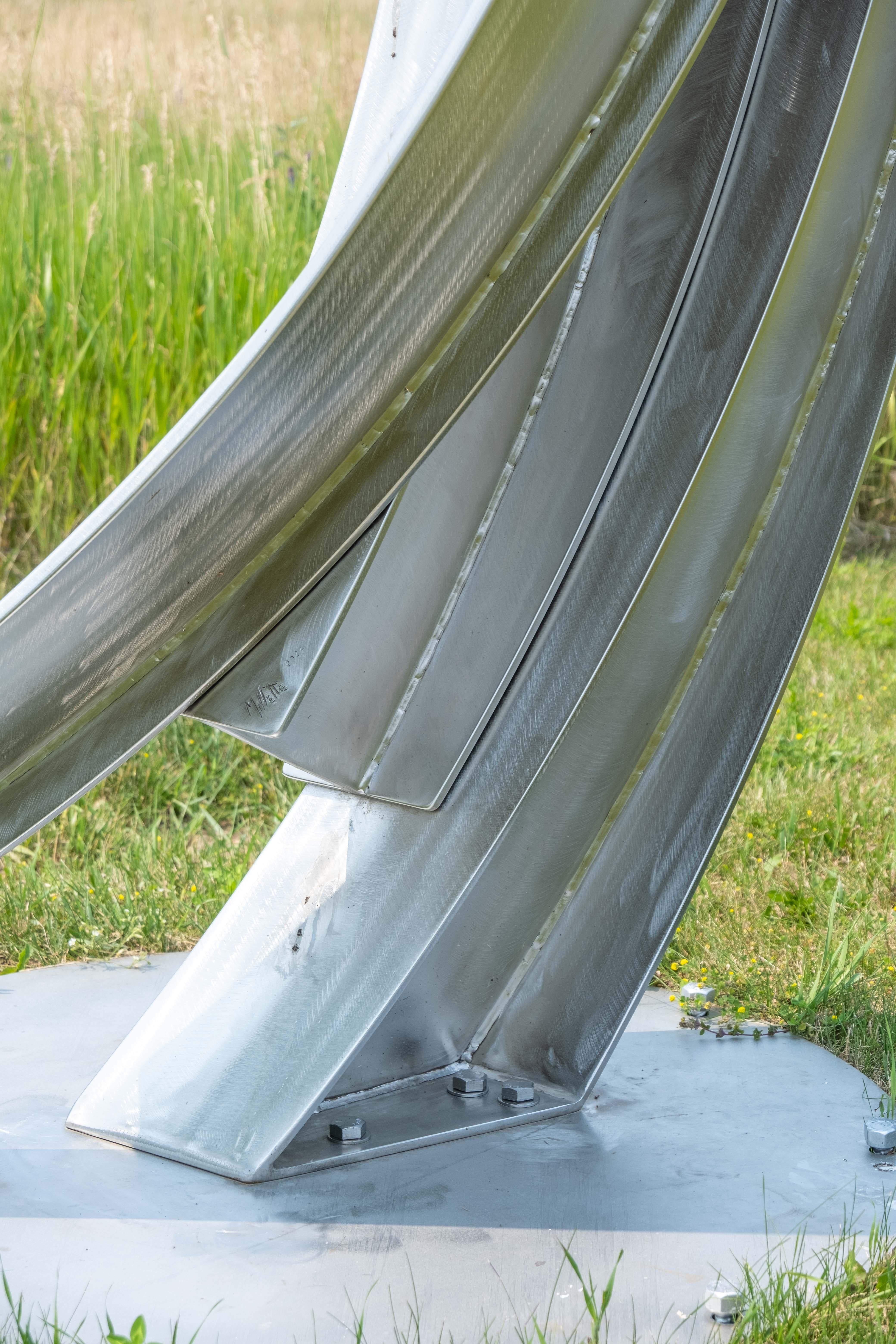 Grande sculpture d'extérieur en acier inoxydable Corpheum XIX, géométrique et abstraite en vente 7