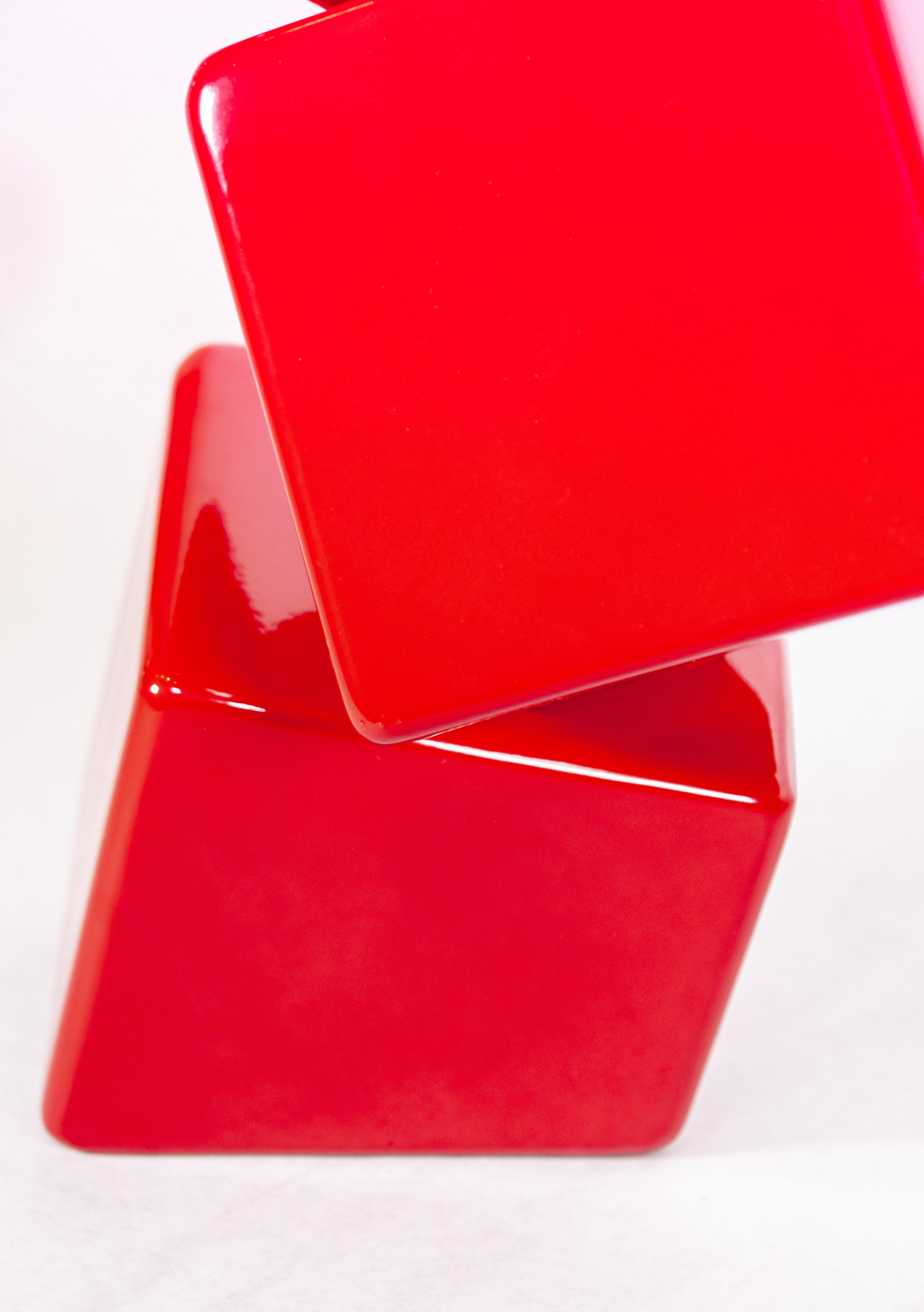 Effervescence V, petite sculpture géométrique, abstraite en acier revêtu de poudre en vente 6