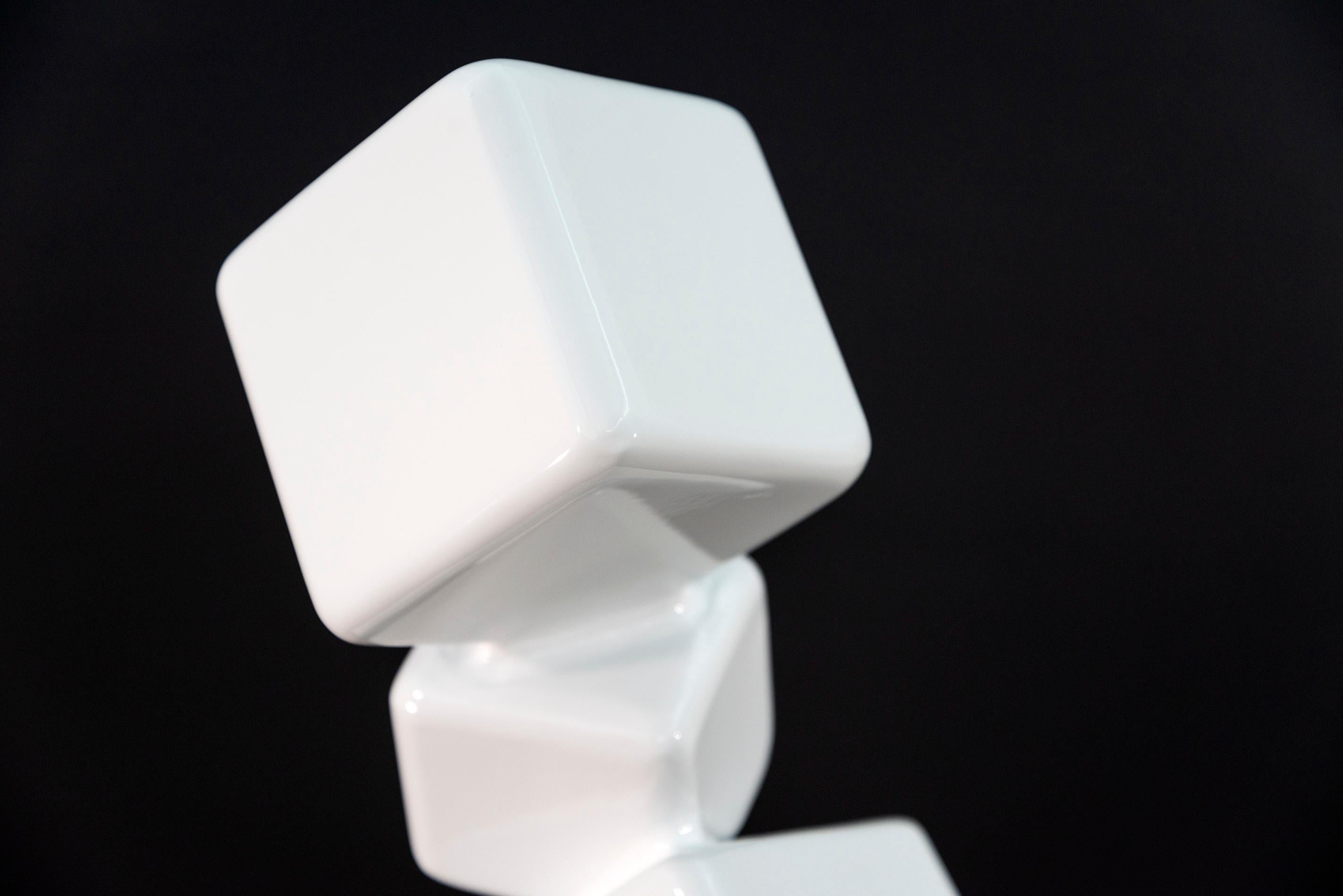 Effervescence White 60 - scultura geometrica, astratta, in acciaio verniciato a polvere 3